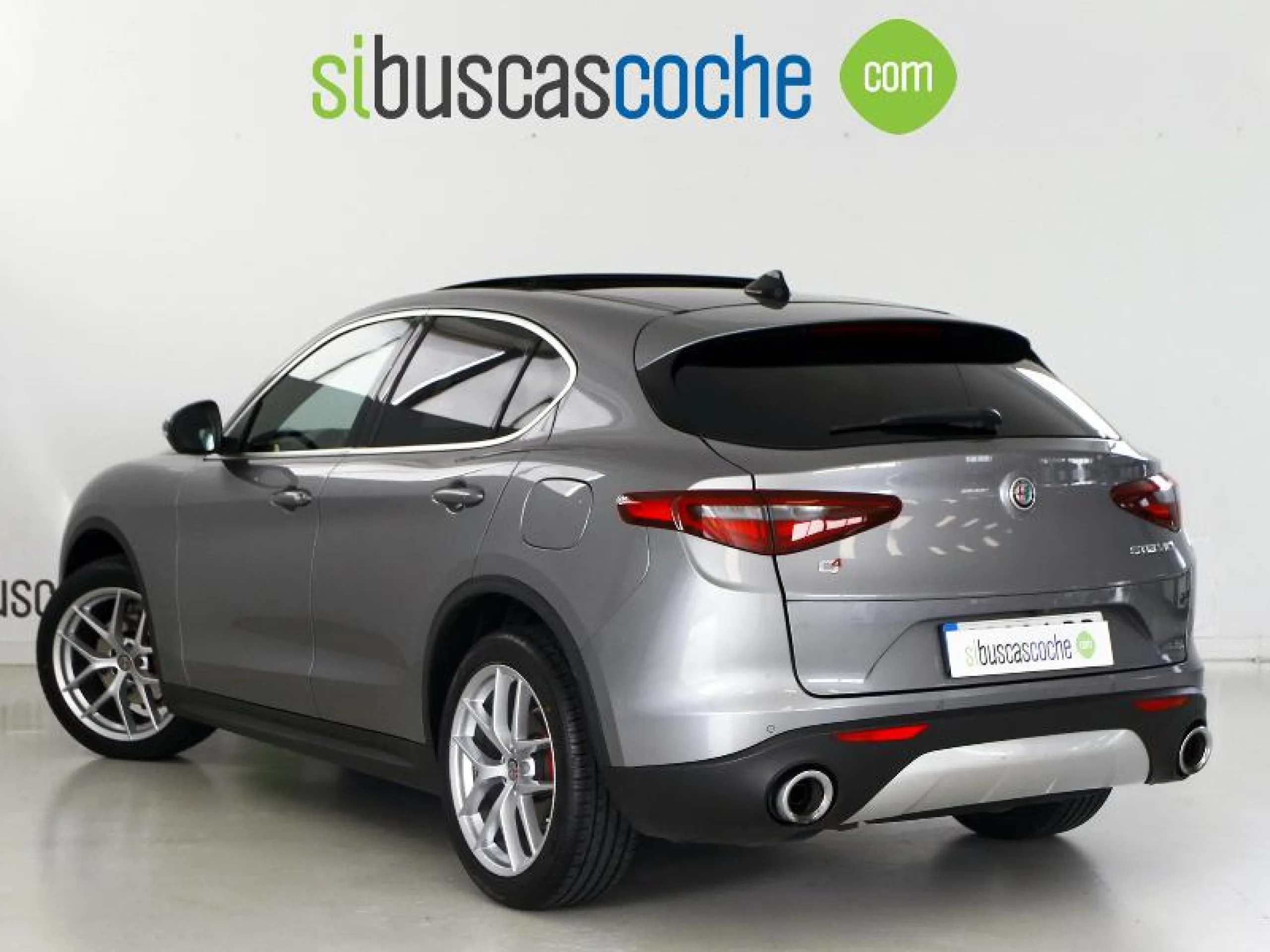 ALFA ROMEO STELVIO 2.2 DIÉSEL 154KW (210CV) EXECUTIVE Q4 - Foto 2
