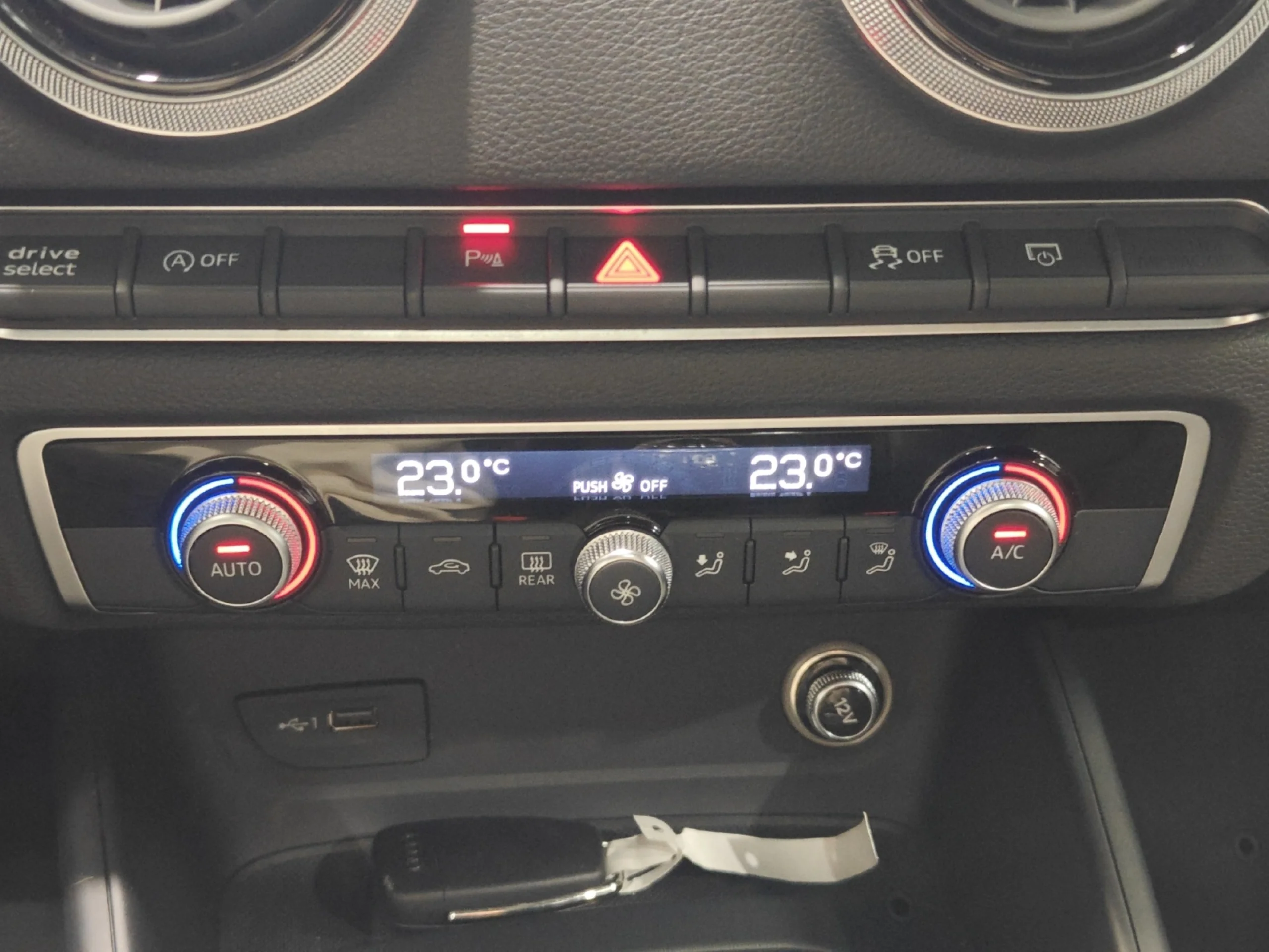 AUDI A3 SPORTBACK S LINE 30 TDI 85KW (116CV) - Foto 20