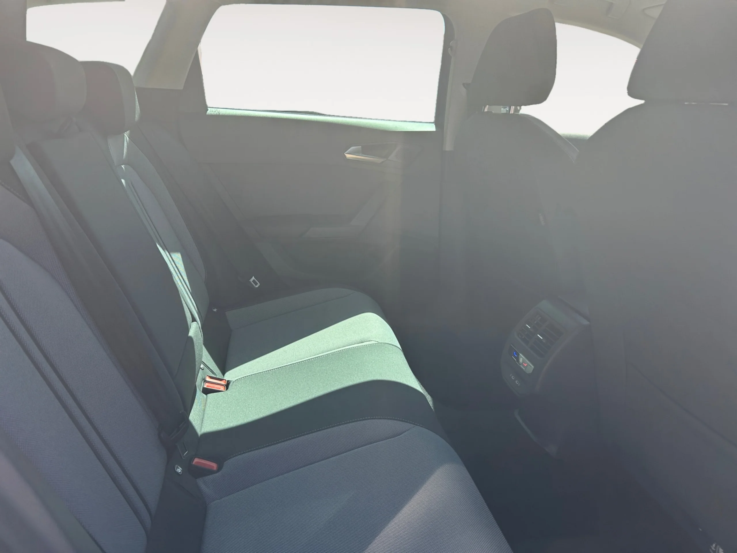 SEAT LEON SP 1.5 TSI 85KW STYLE EVO EDITION - Foto 5
