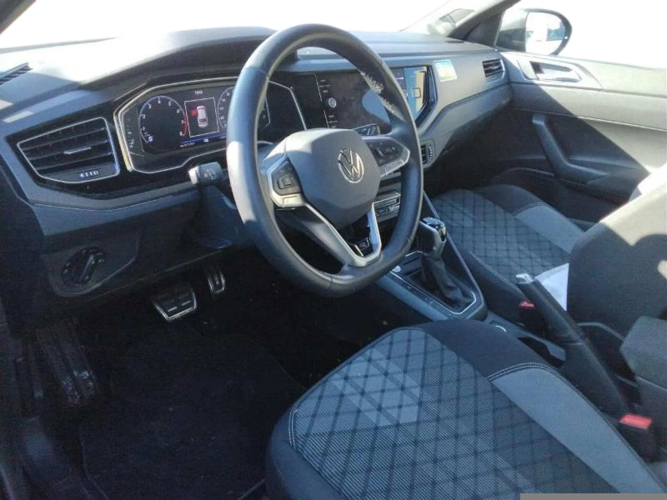 VOLKSWAGEN TAIGO R LINE 1.0 TSI 81KW (110CV) DSG - Foto 3