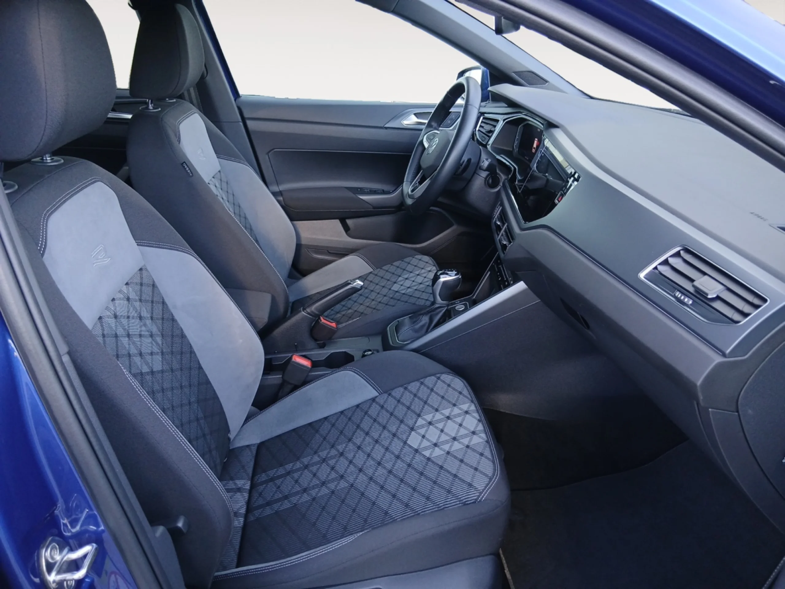 VOLKSWAGEN POLO R LINE 1.0 TSI 81KW (110CV) DSG - Foto 5