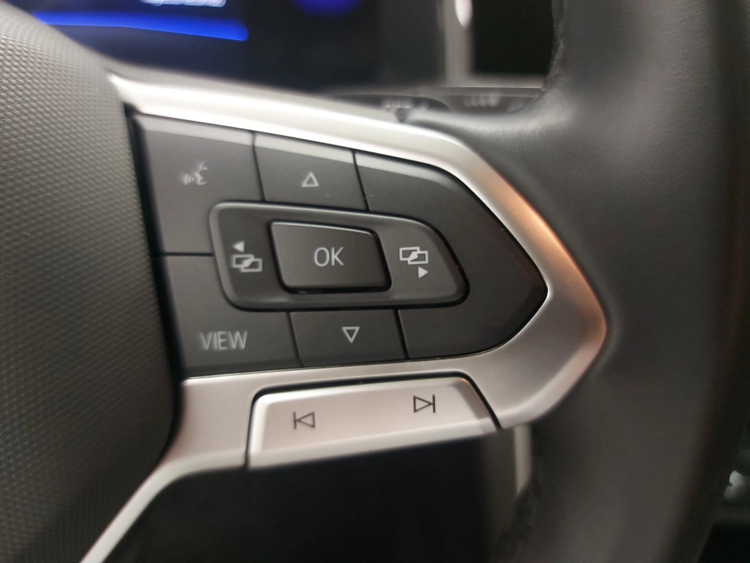 VOLKSWAGEN POLO LIFE 1.0 TSI 70KW (95CV) DSG - Foto 10