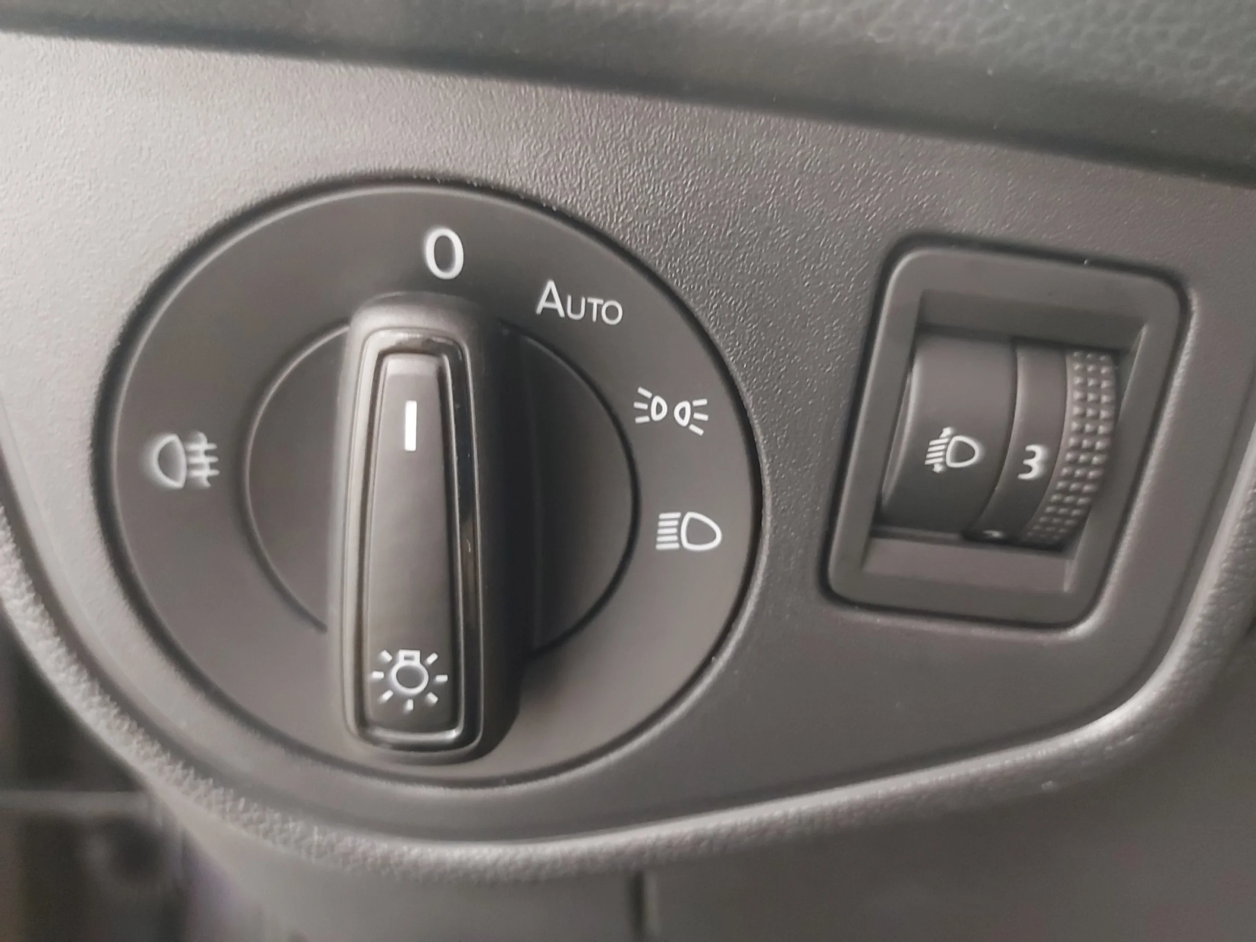 VOLKSWAGEN POLO LIFE 1.0 TSI 70KW (95CV) DSG - Foto 12