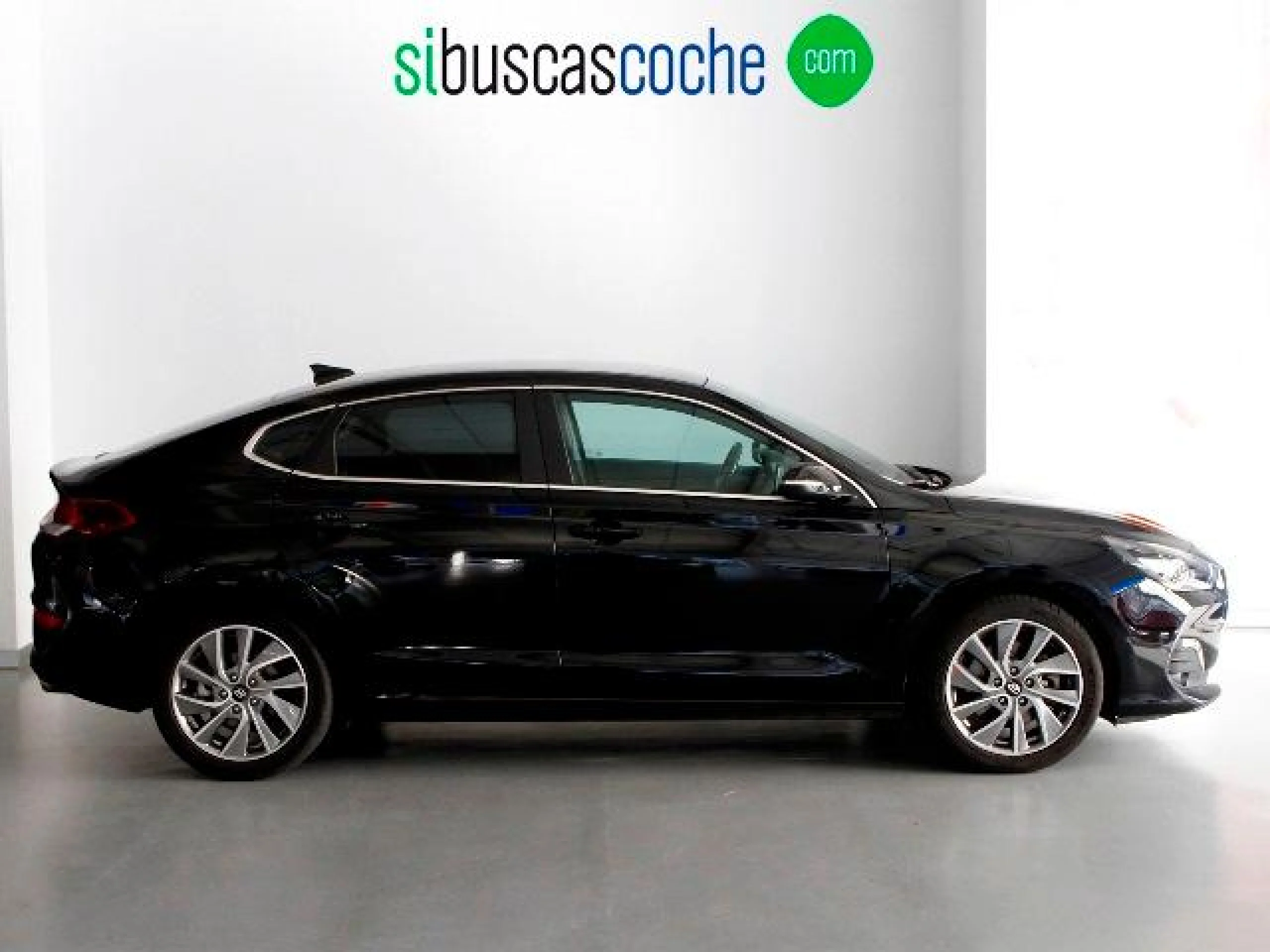 HYUNDAI I30 1.0 TGDI LINK FASTBACK - Foto 3