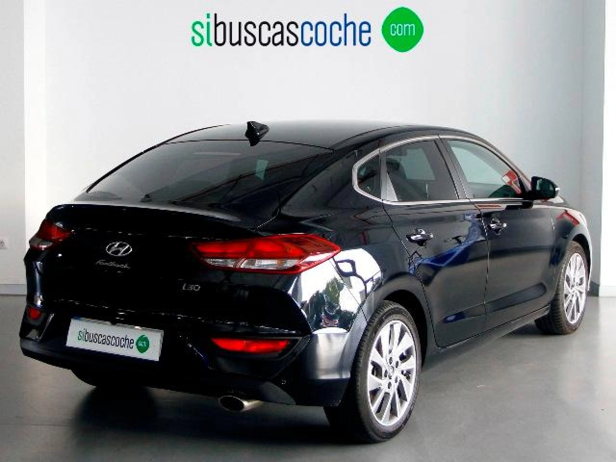 HYUNDAI I30 1.0 TGDI LINK FASTBACK - Foto 17
