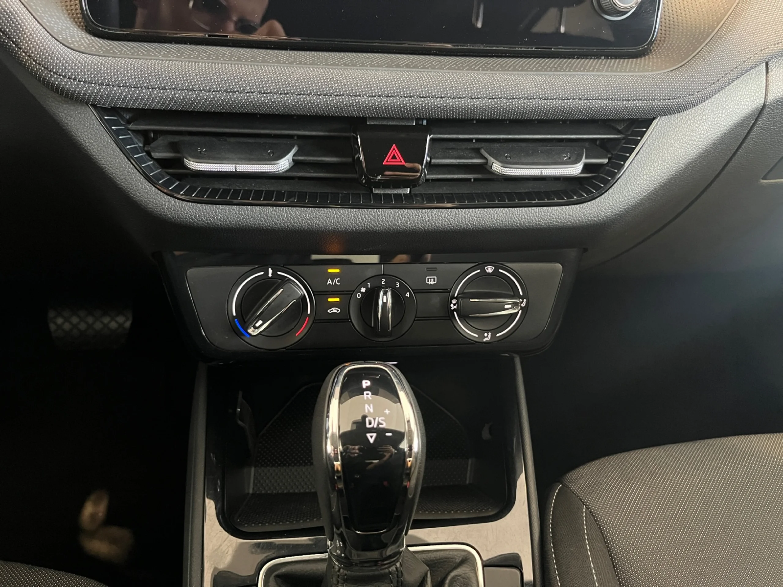 SKODA FABIA 1.0 TSI 85KW (115CV) DSG SELECTION - Foto 20