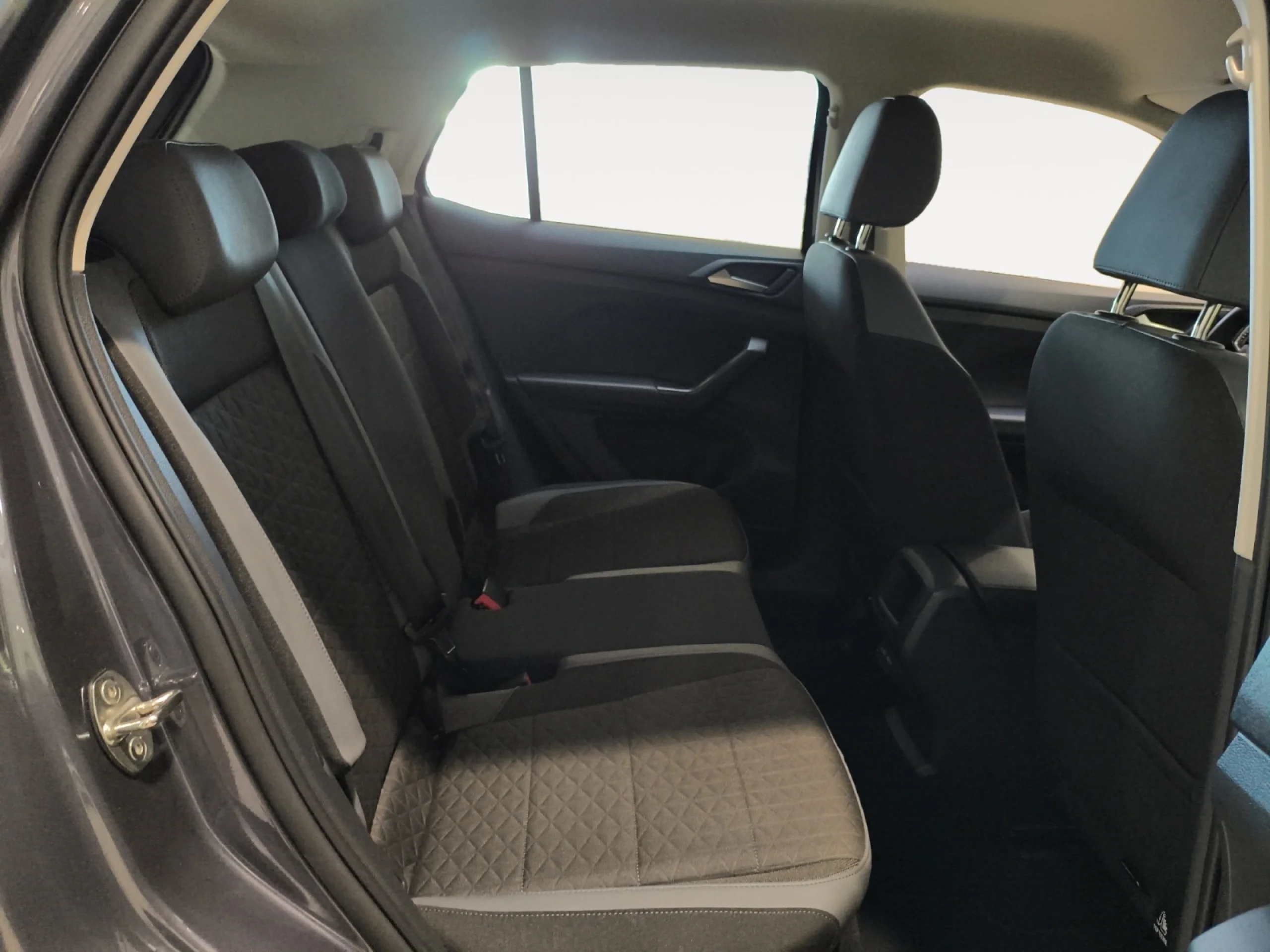 VOLKSWAGEN T CROSS SPORT 1.0 TSI 81KW (110CV) - Foto 6