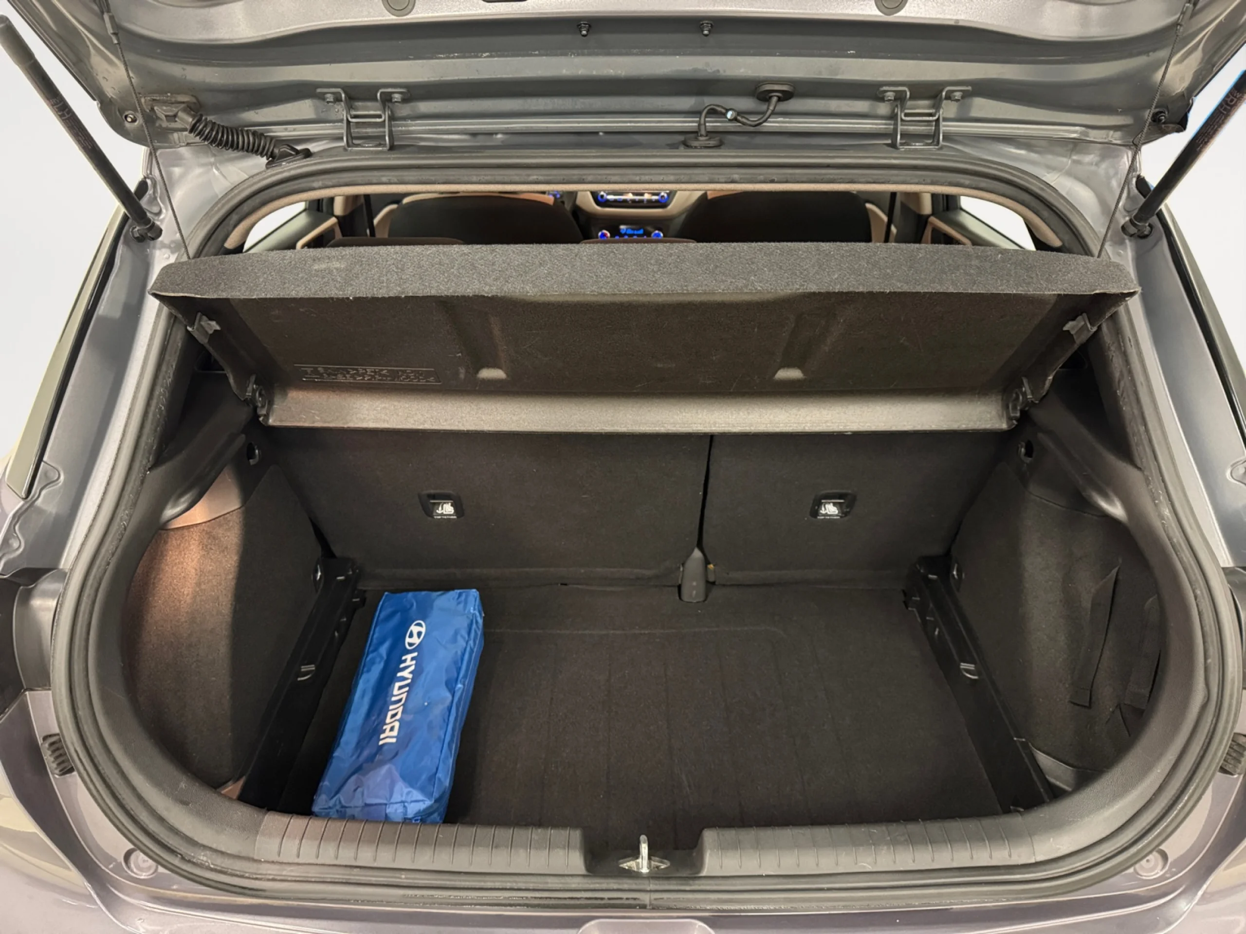 HYUNDAI I20 1.4 CRDI TECNO - Foto 7