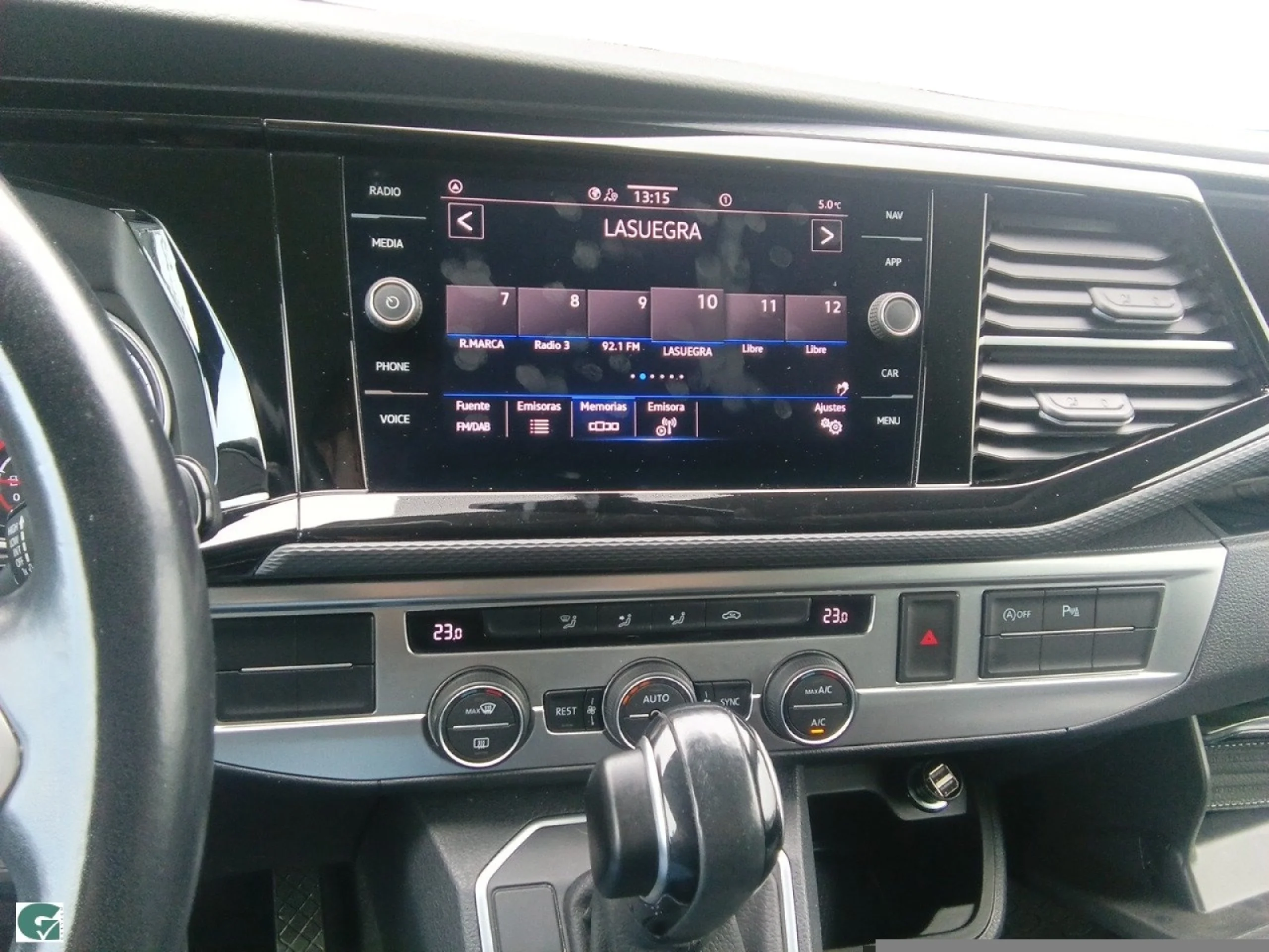 VOLKSWAGEN Multivan PREMIUM CORTO 2.0 TDI 150KW BMT DSG - Foto 9