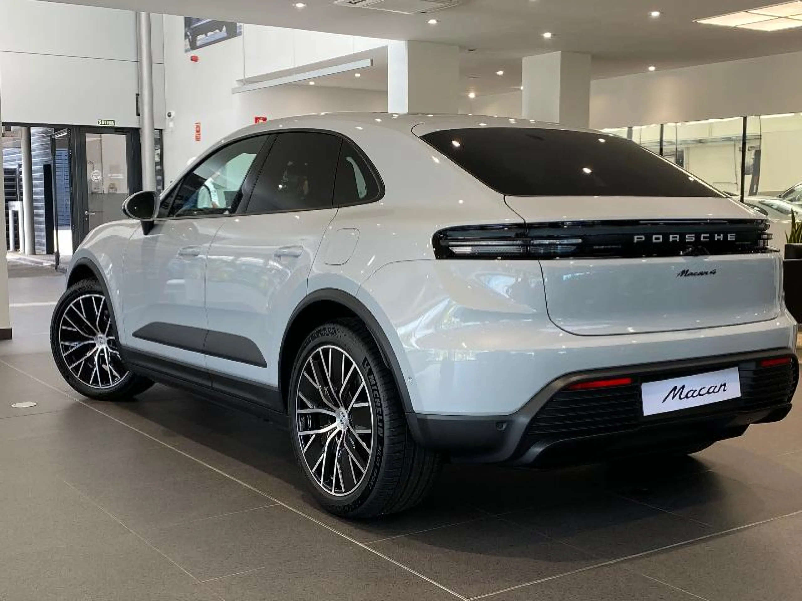 PORSCHE MACAN 4 - Foto 3