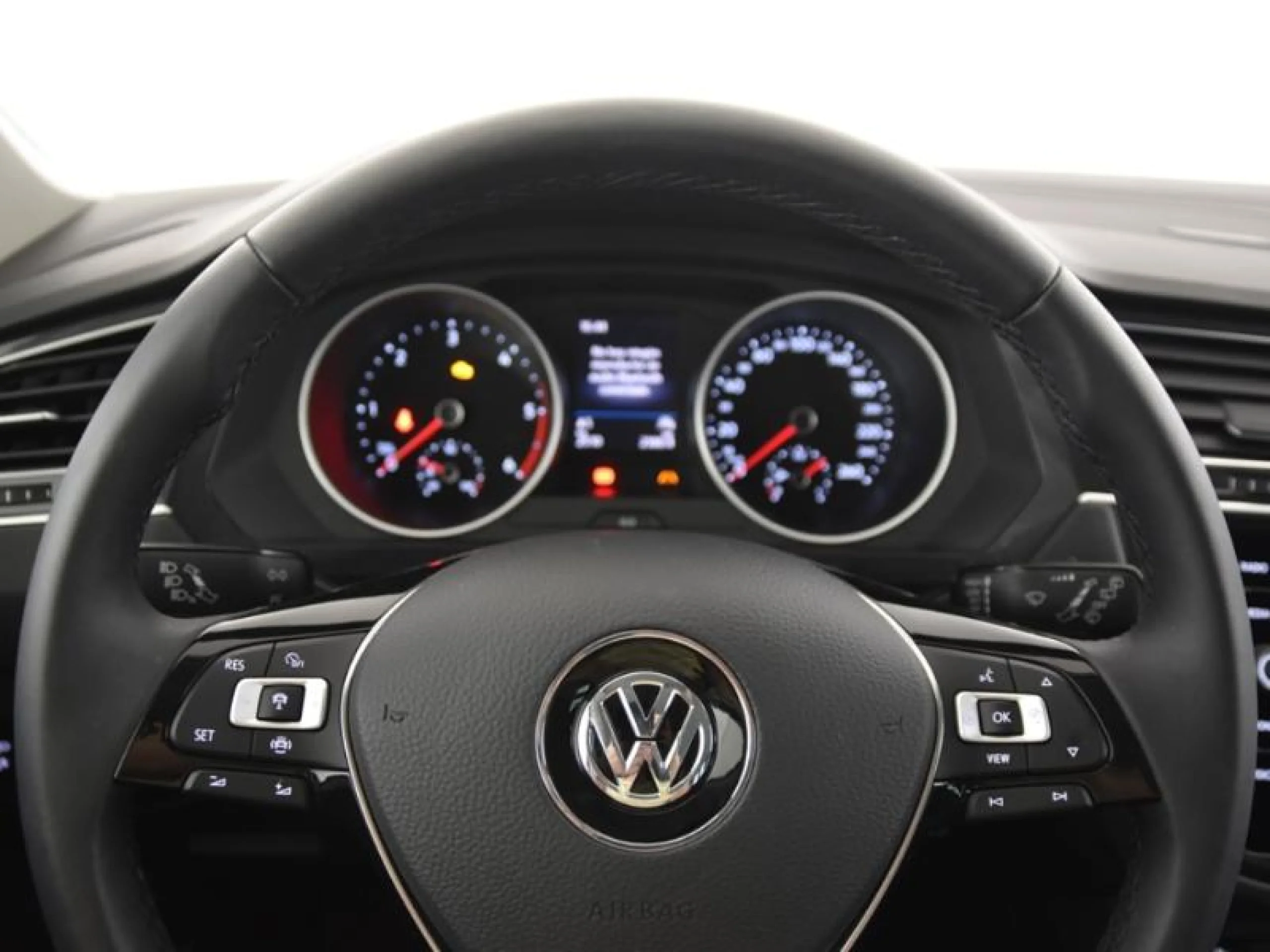 VOLKSWAGEN TIGUAN ADVANCE 1.5 TSI 96KW (130CV) - Foto 14