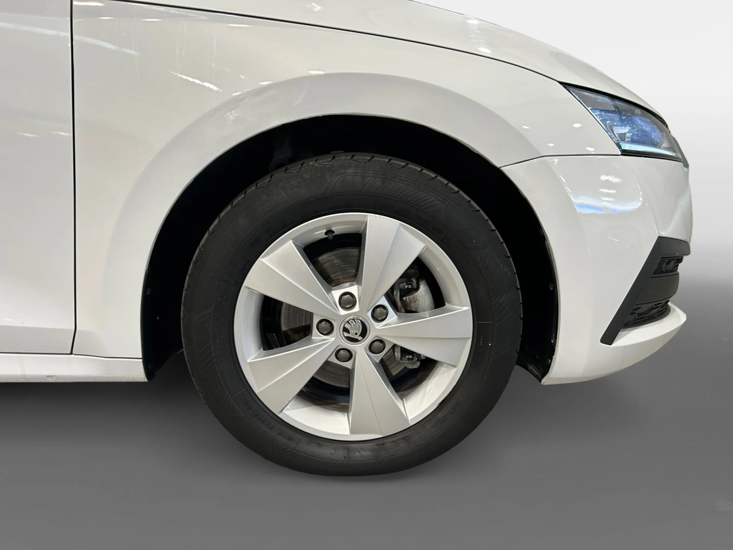 SKODA OCTAVIA COMBI 1.0 TSI 81KW(110CV) DSG MHEV AMBI. - Foto 8