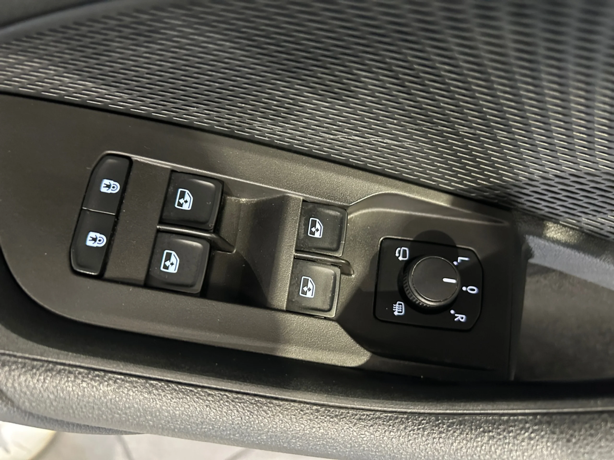 SKODA OCTAVIA COMBI 1.0 TSI 81KW(110CV) DSG MHEV AMBI. - Foto 14