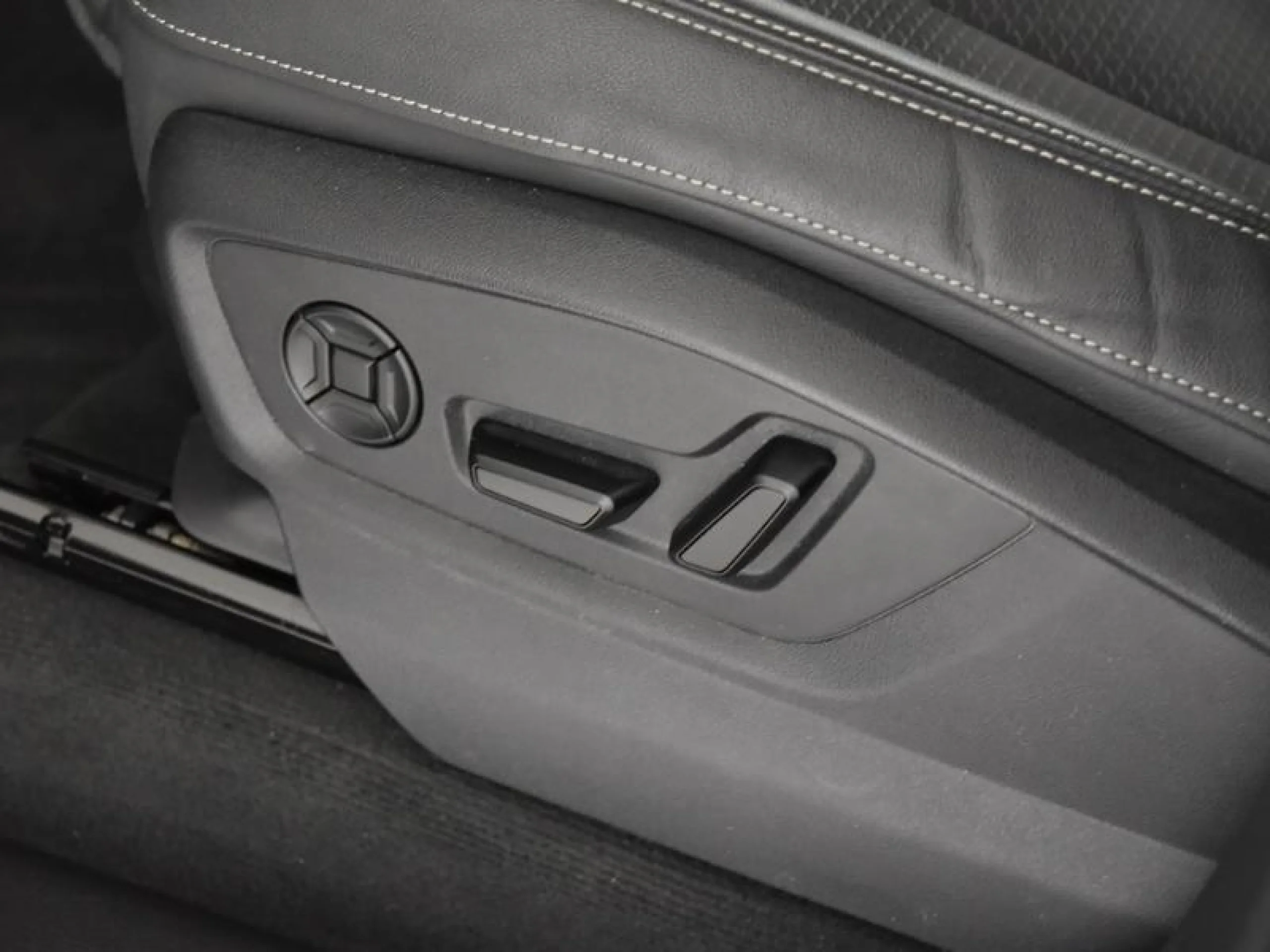 AUDI Q8 S LINE 50 TDI 210KW QUATTRO TIPTRONIC - Foto 13