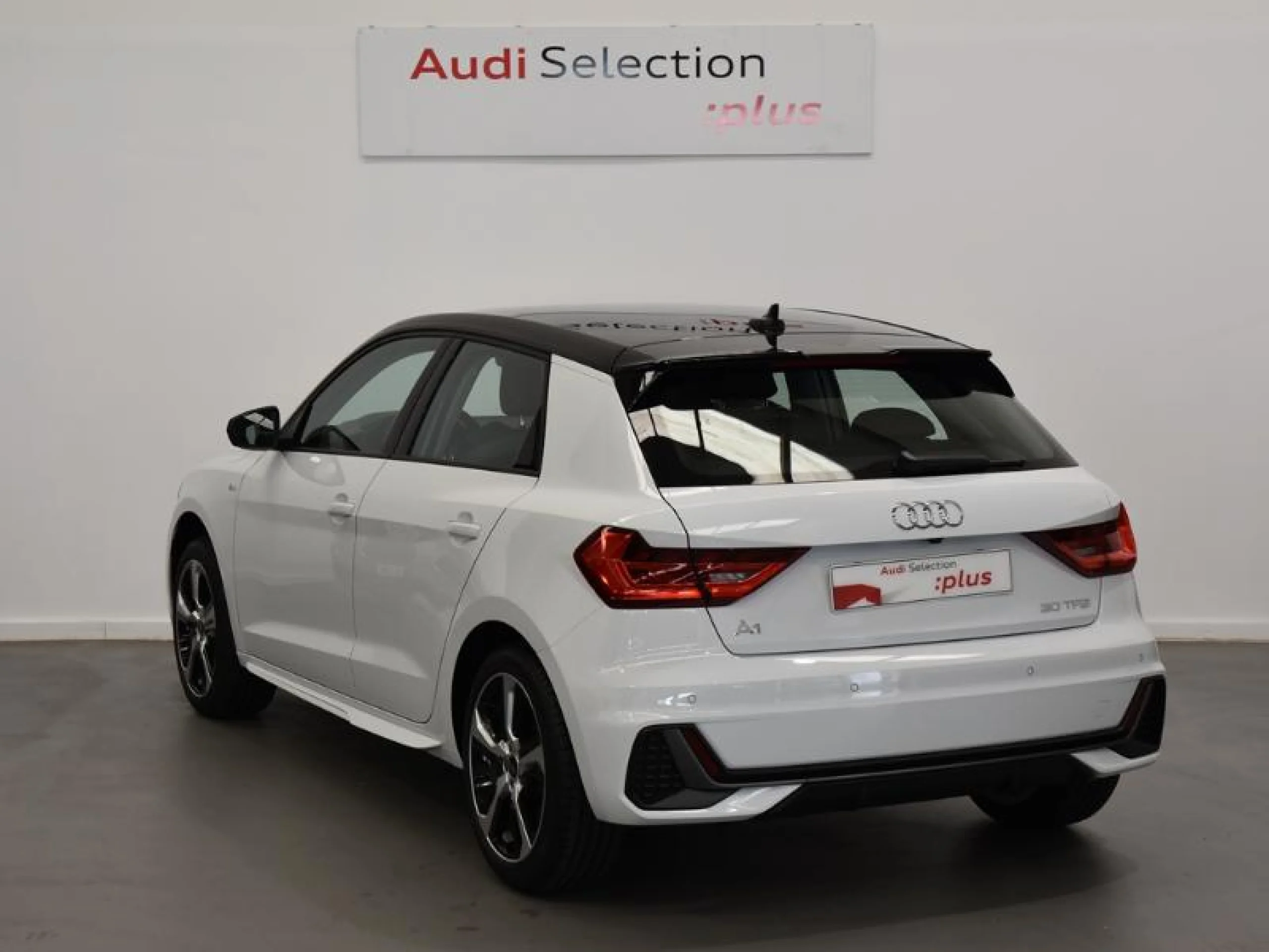 AUDI A1 SPORTBACK ADRENALIN 30 TFSI 81KW S TRON - Foto 2