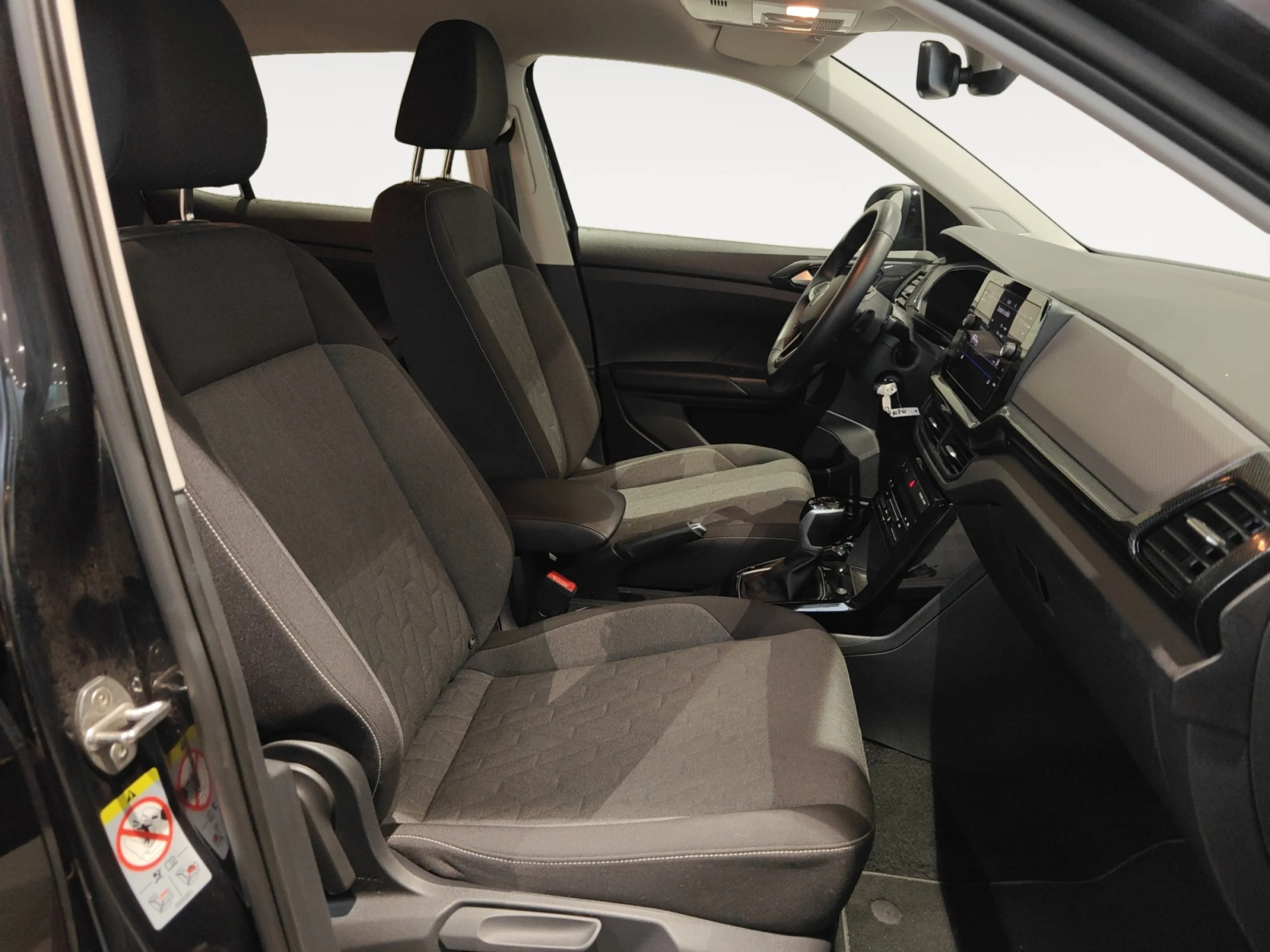 VOLKSWAGEN T CROSS LIFE 1.0 TSI 85KW (115CV) DSG - Foto 8