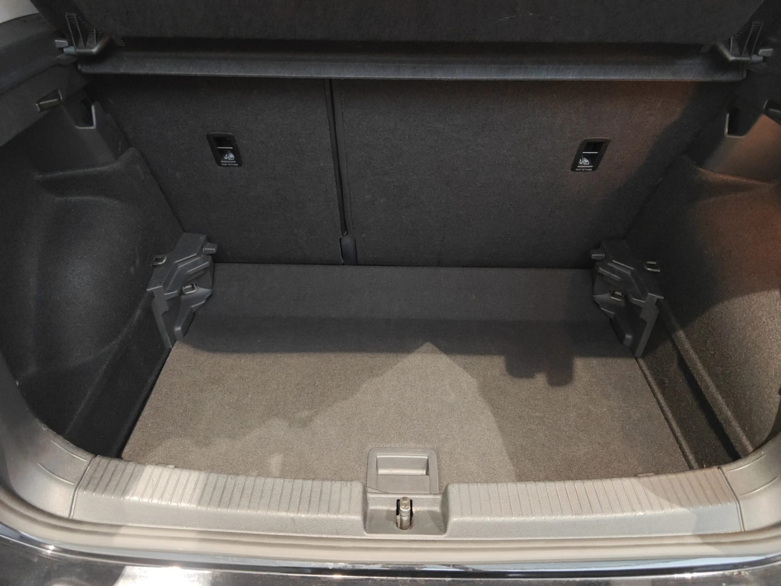 VOLKSWAGEN T CROSS LIFE 1.0 TSI 85KW (115CV) DSG - Foto 10