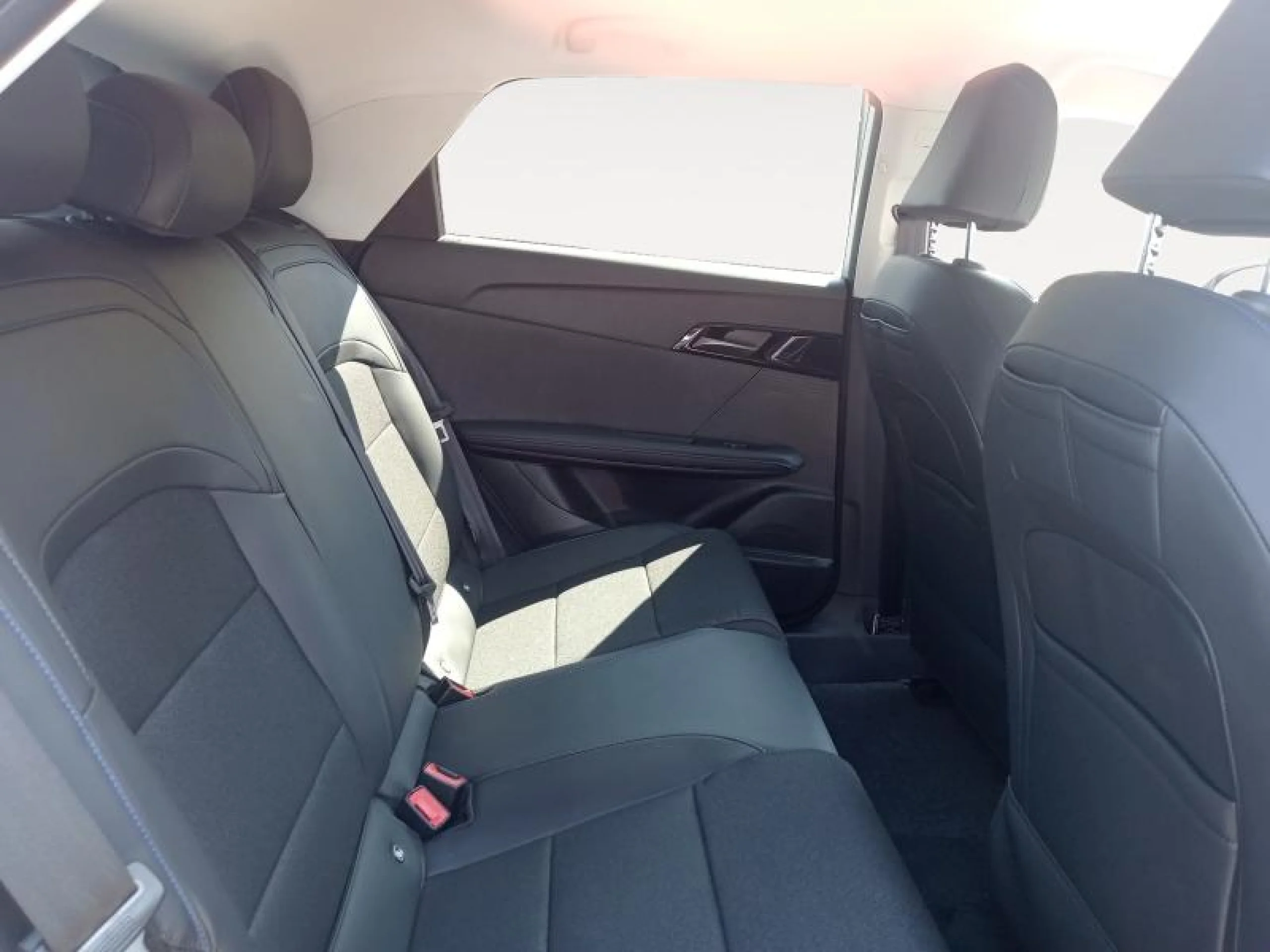 MG Mg4 64KWH LUXURY - Foto 6