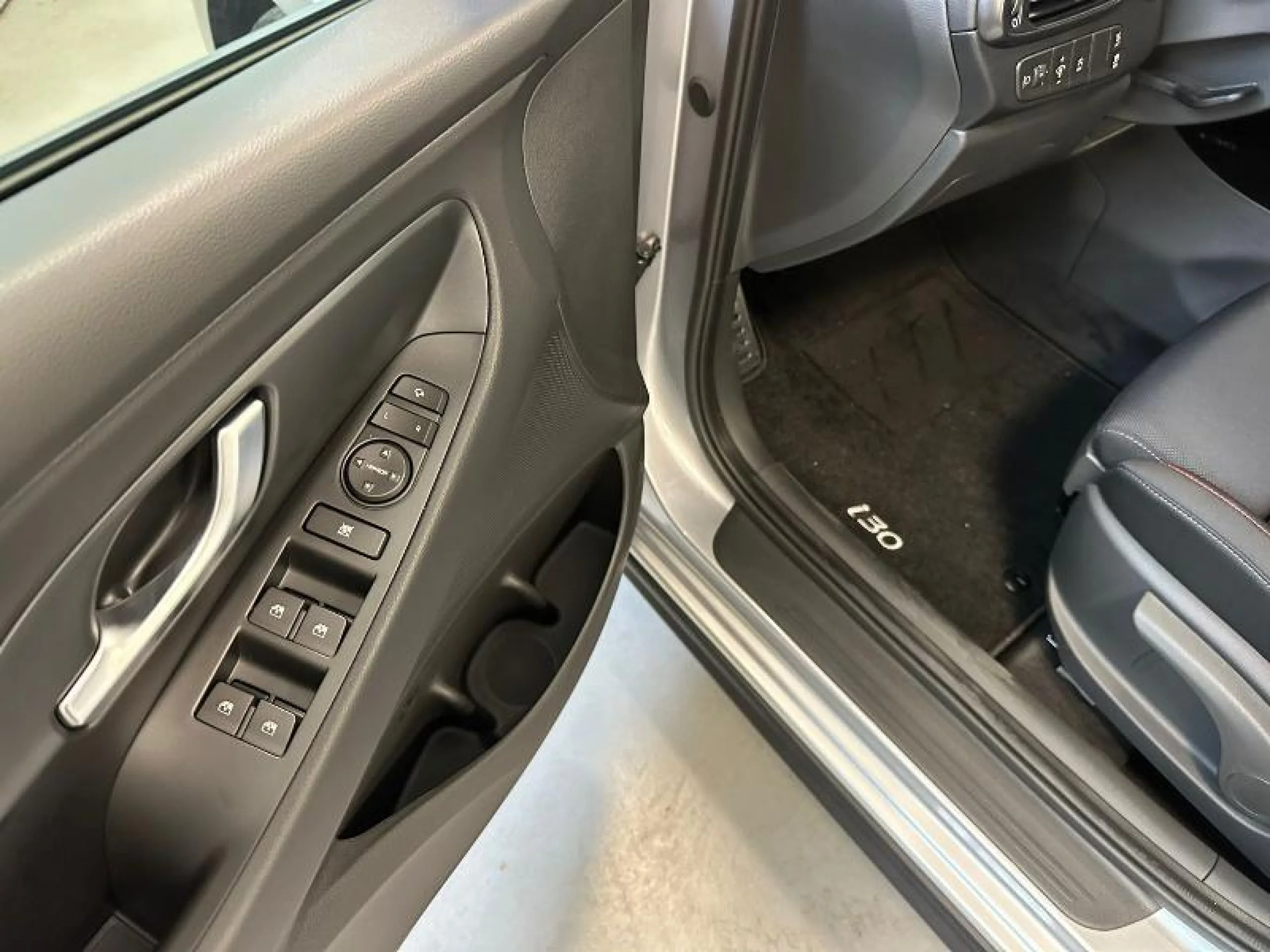 HYUNDAI I30 1.0 TGDI N LINE SE FASTBACK - Foto 12