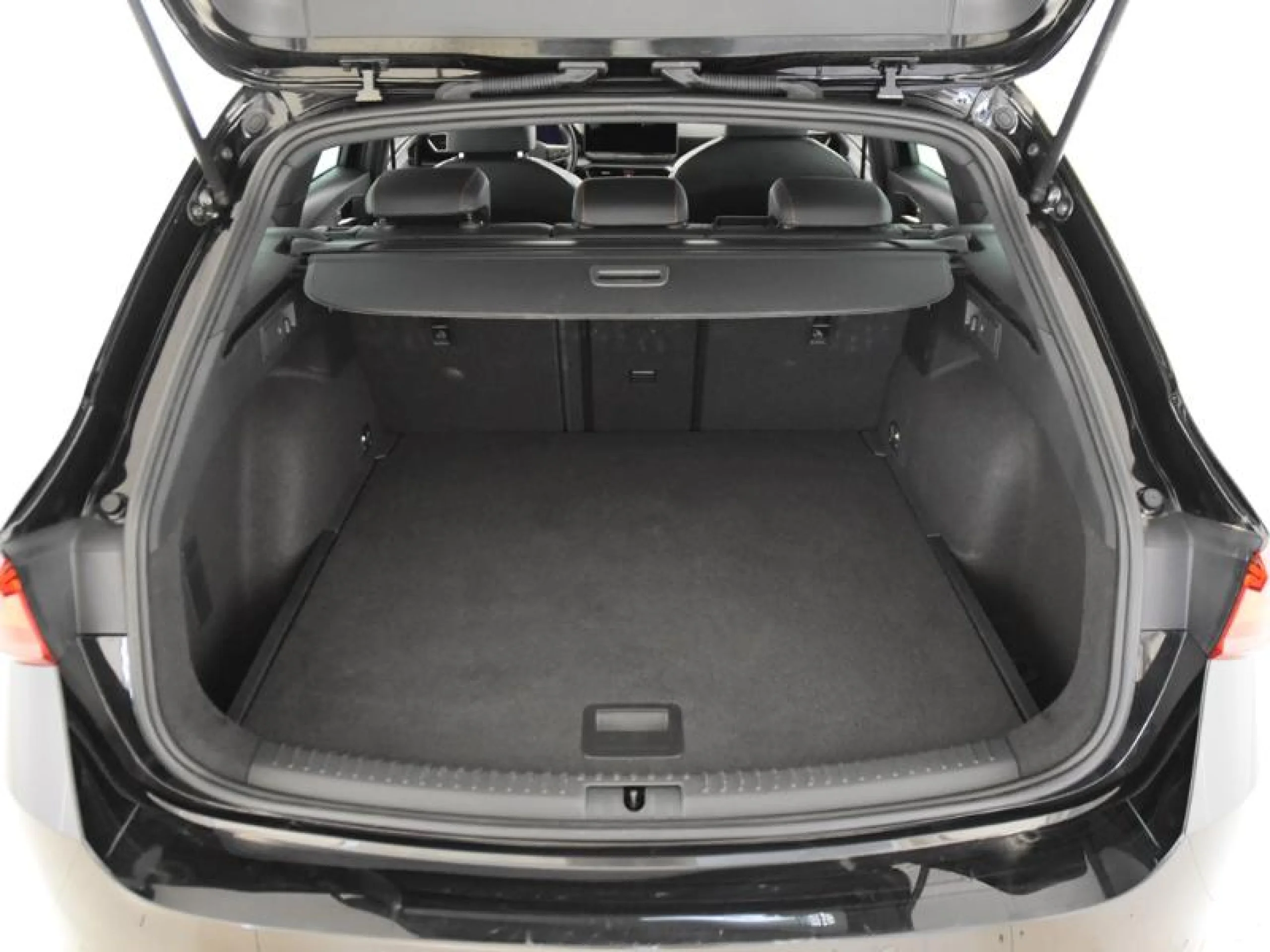 SEAT LEON SP 1.5 TSI 110KW FR SPECIAL EDITION - Foto 7