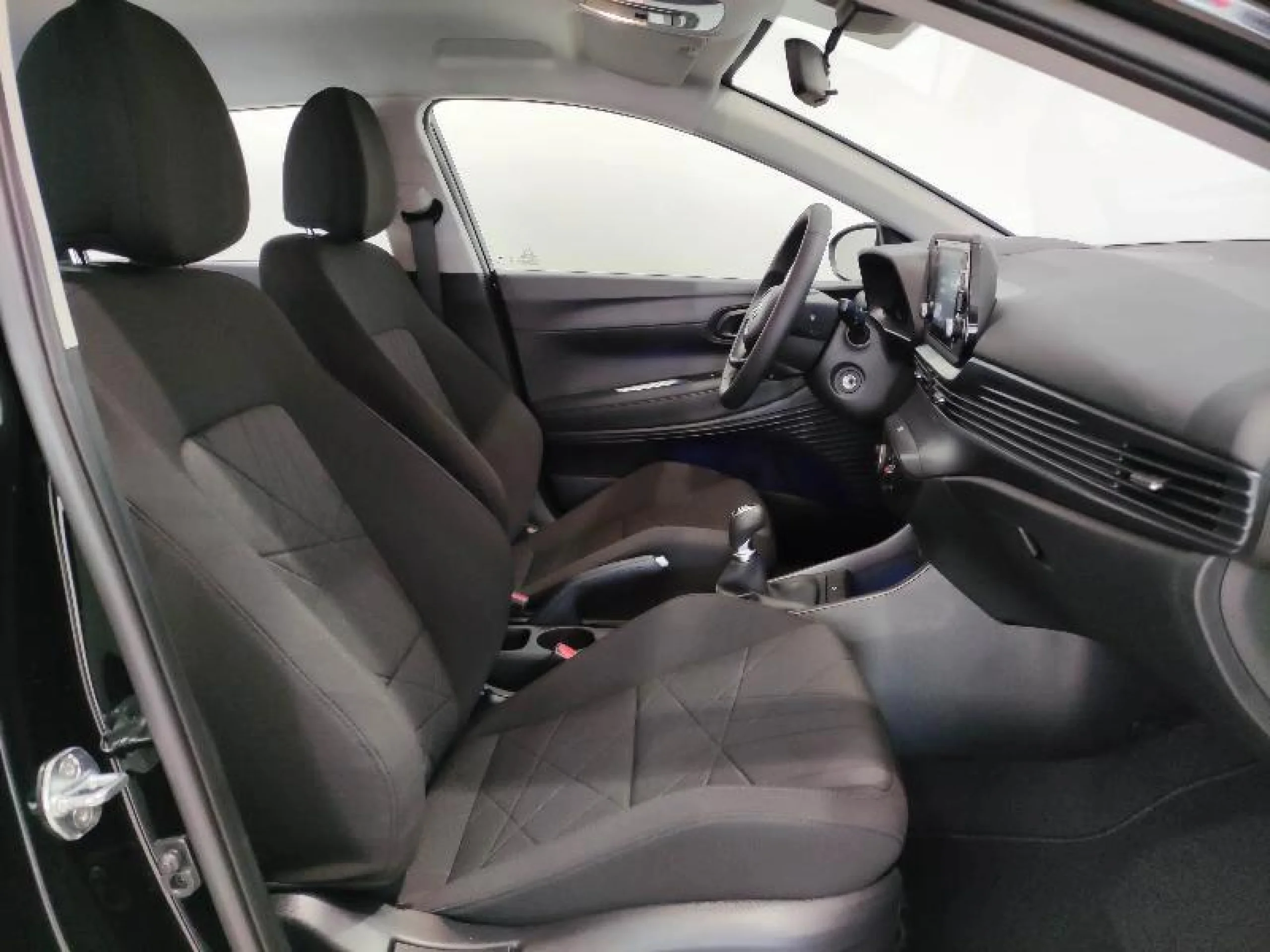 HYUNDAI BAYON 1.2 MPI MAXX - Foto 5
