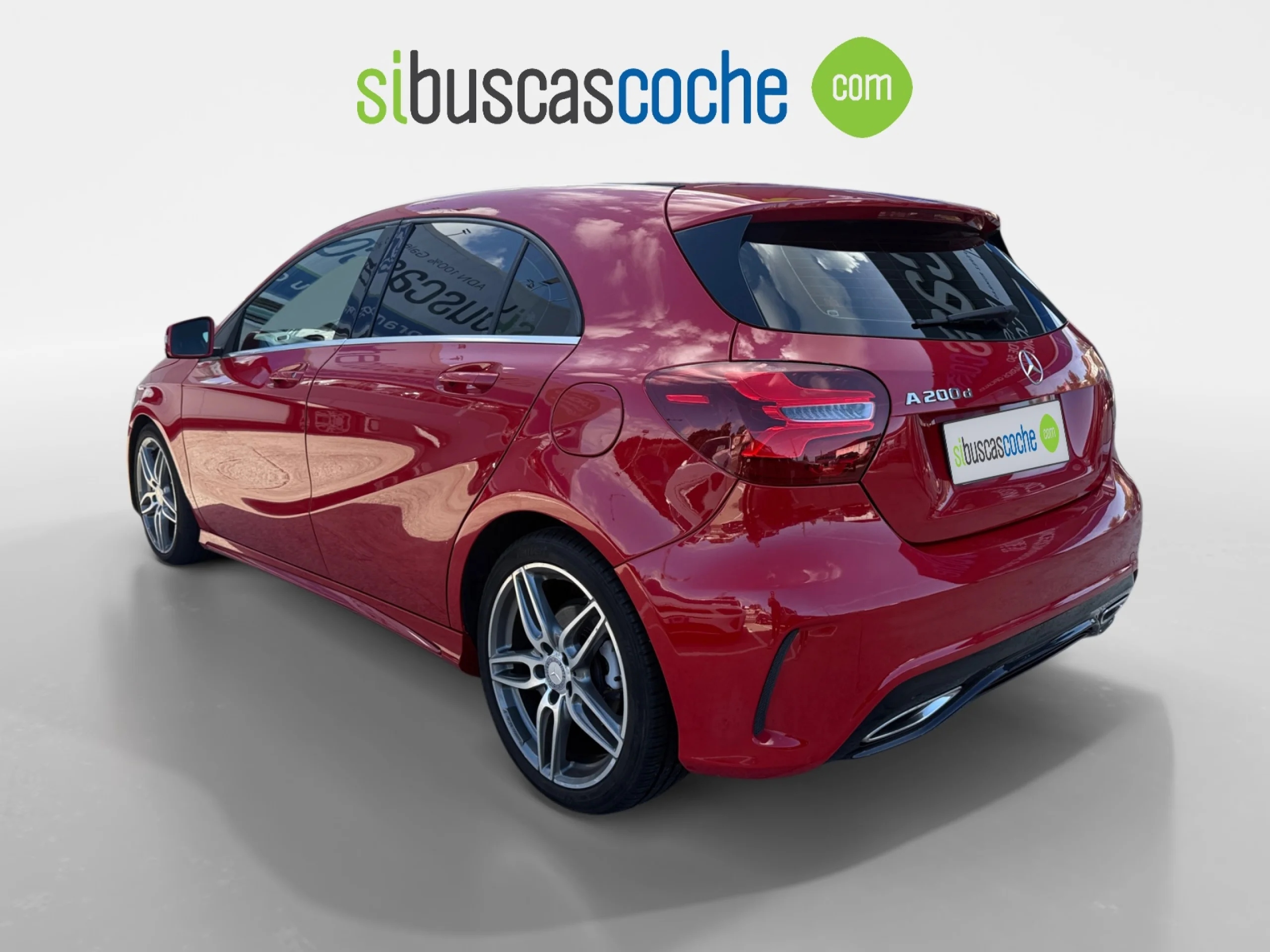 MERCEDES-BENZ CLASE A A 200 D AMG LINE - Foto 2