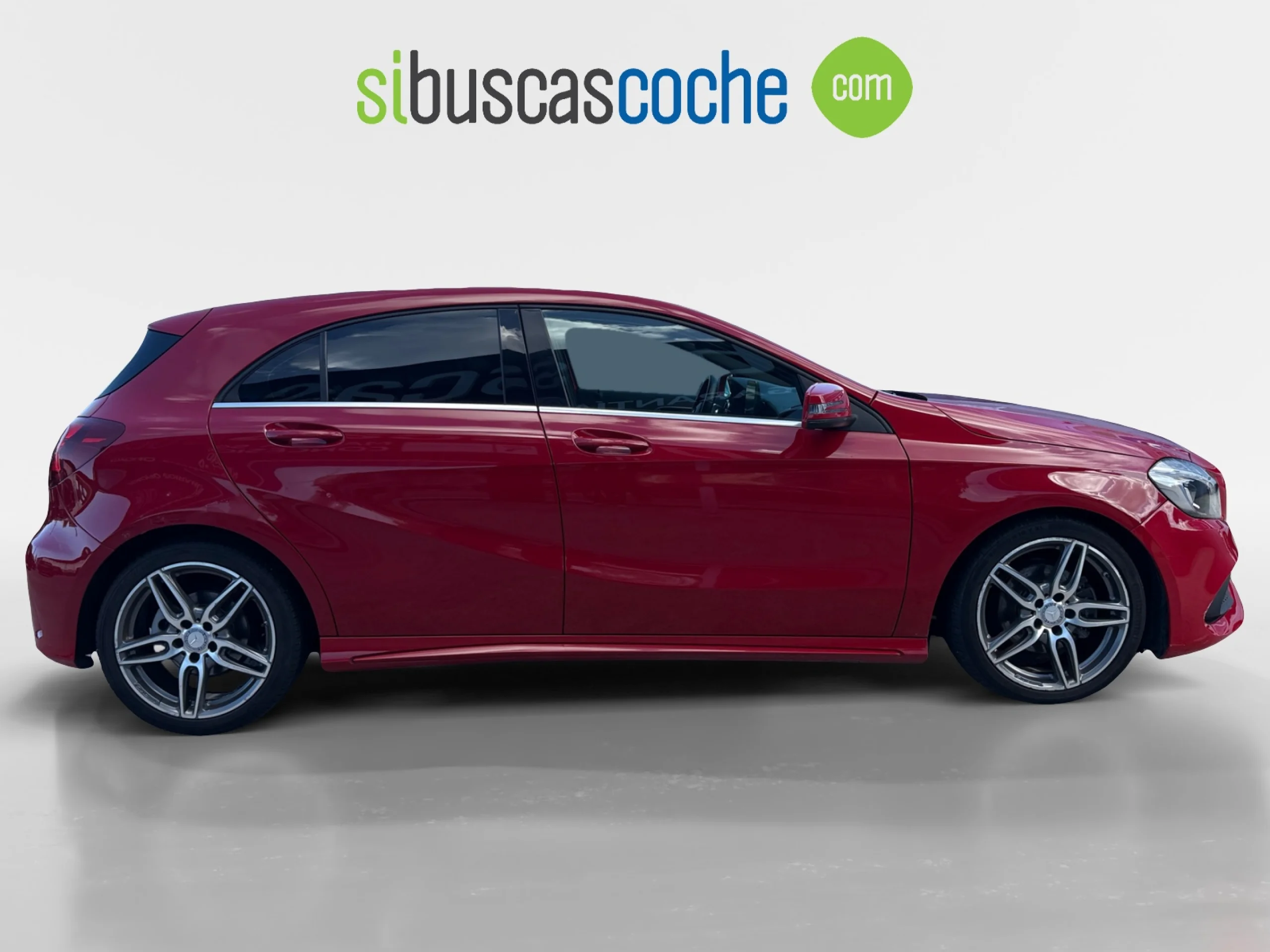 MERCEDES-BENZ CLASE A A 200 D AMG LINE - Foto 3