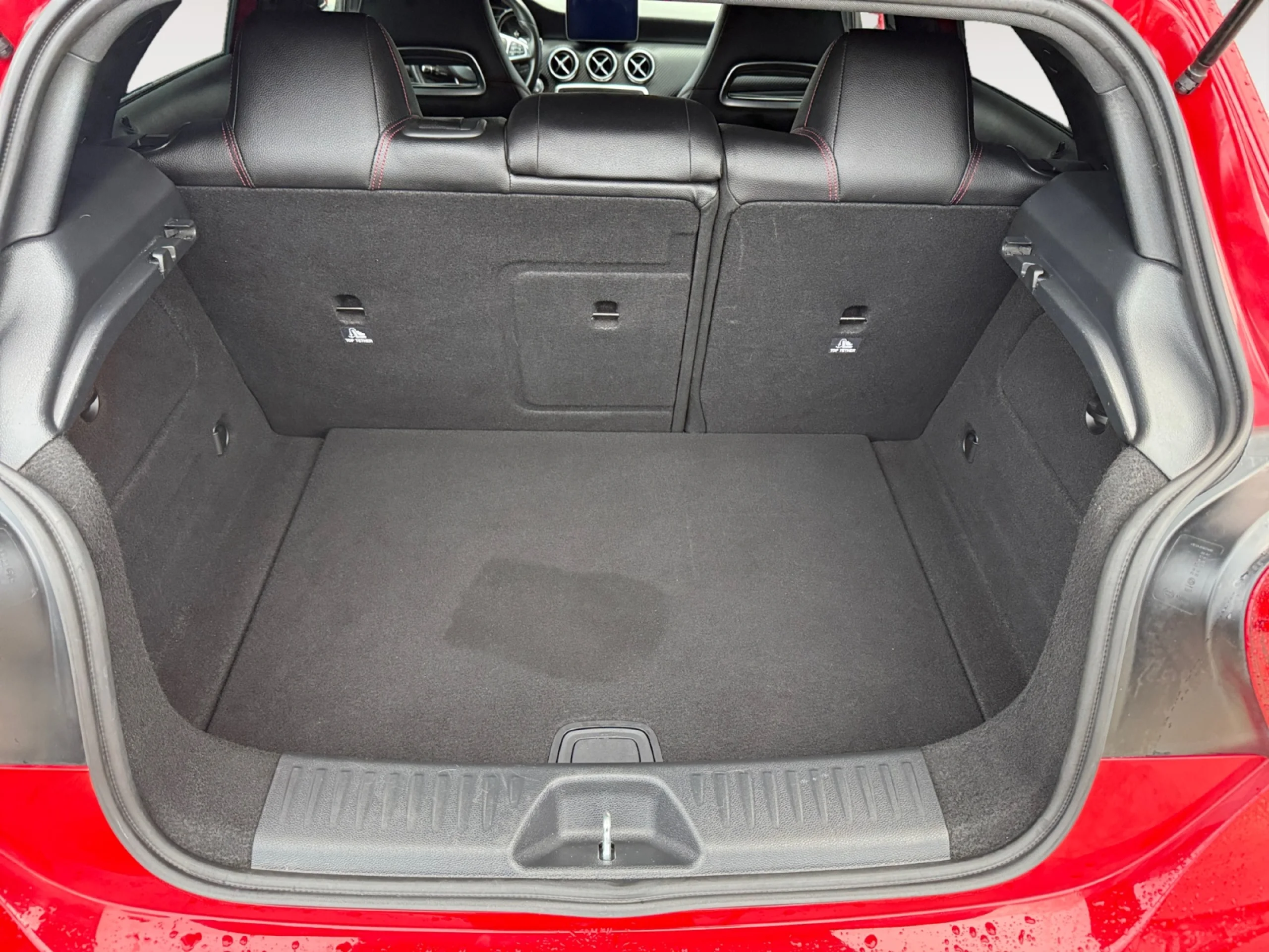 MERCEDES-BENZ CLASE A A 200 D AMG LINE - Foto 7