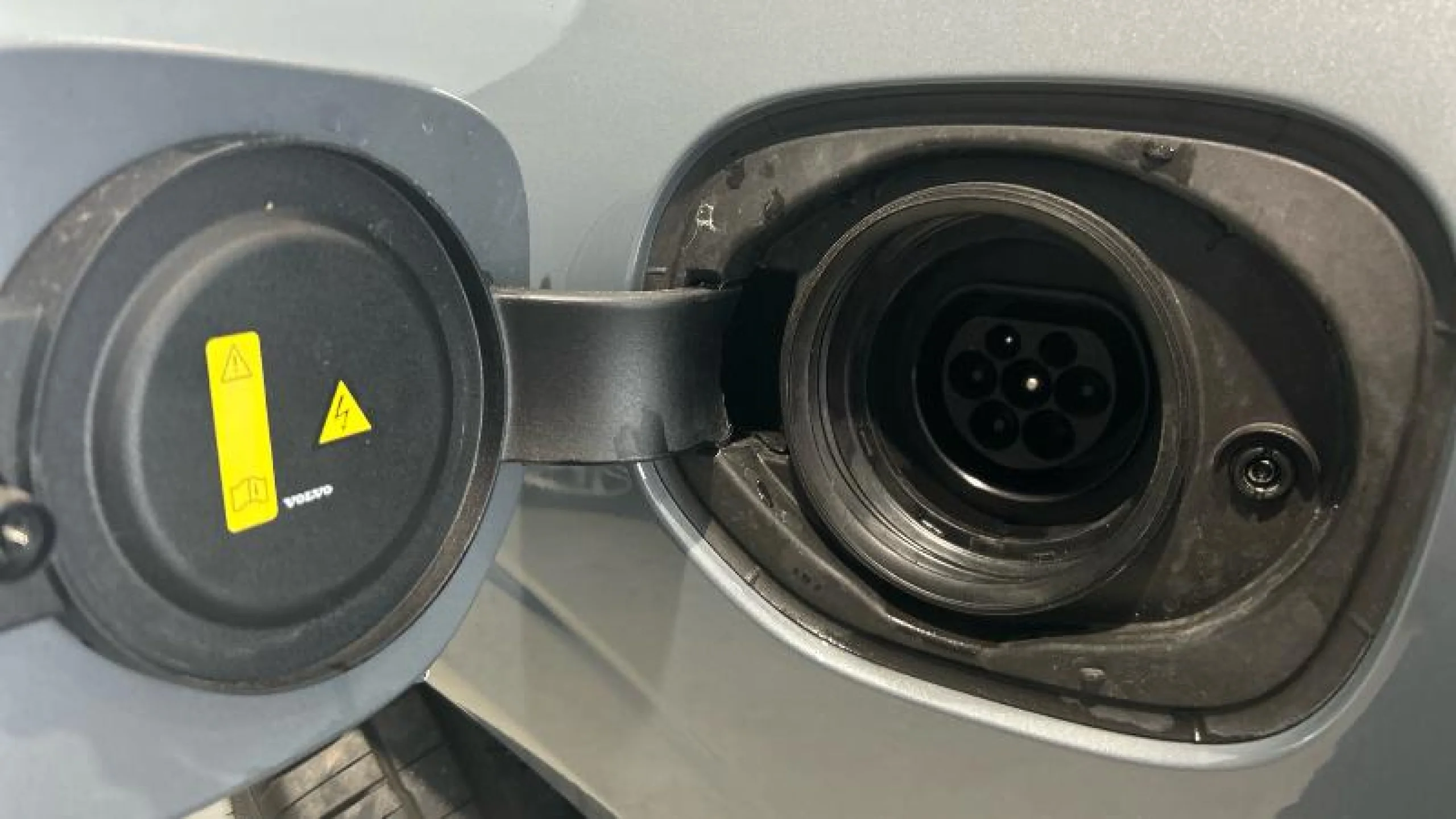 VOLVO XC60 2.0 T6 AWD RECHARGE PLUS DARK AUTO - Foto 20