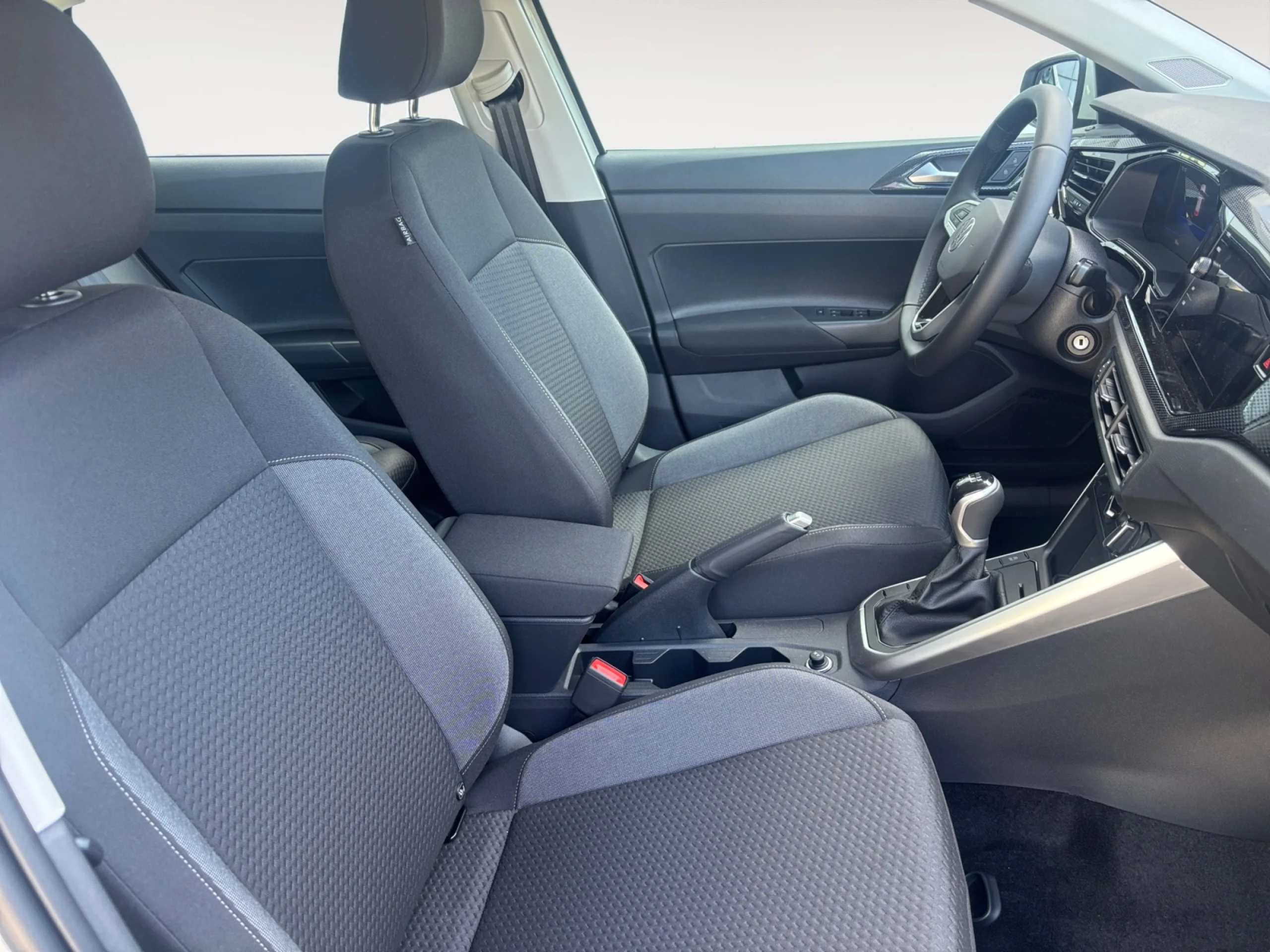 VOLKSWAGEN POLO MATCH 1.0 TSI 70KW (95CV) - Foto 5