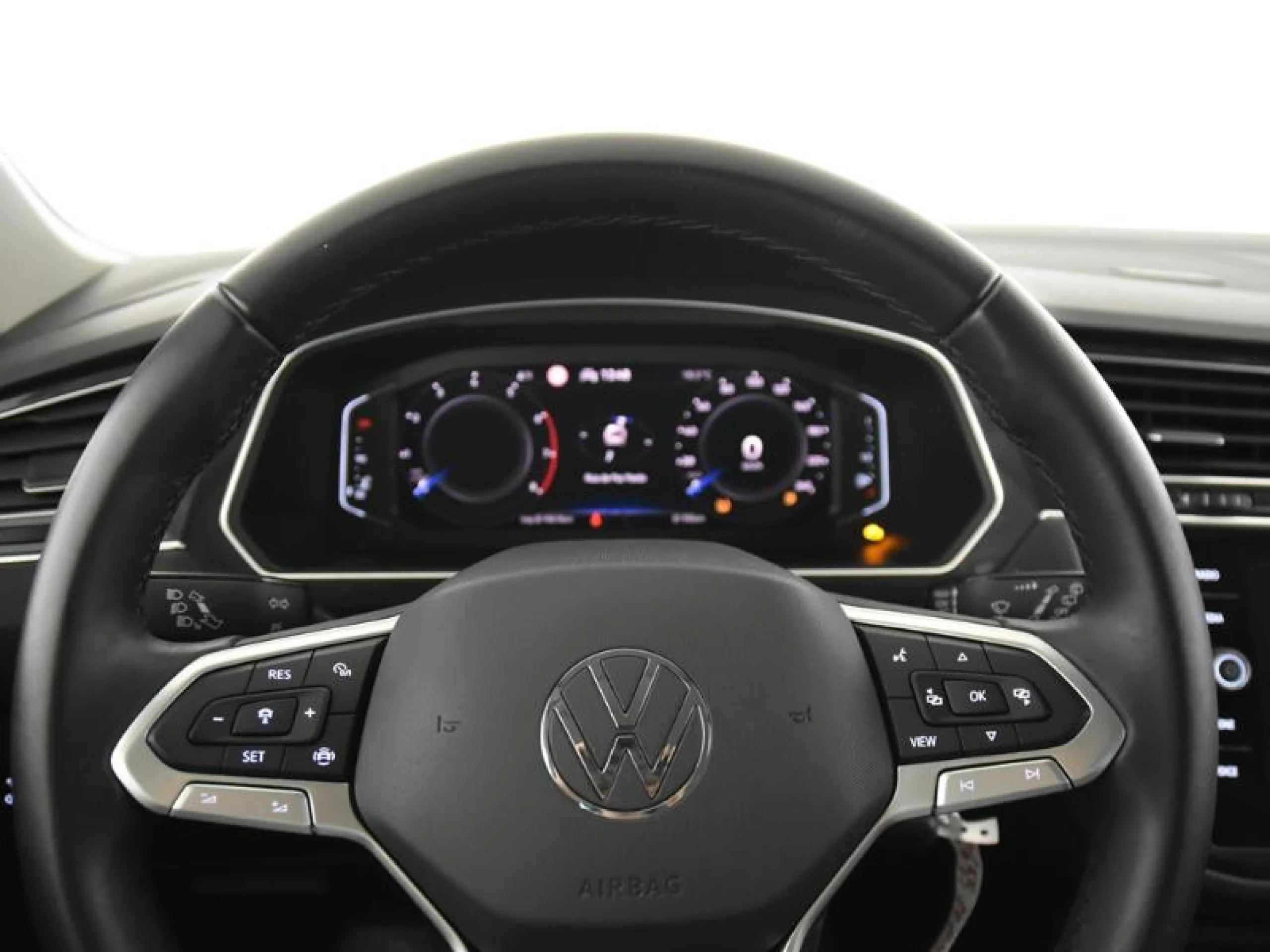 VOLKSWAGEN TIGUAN LIFE 1.5 TSI 110KW (150CV) - Foto 16