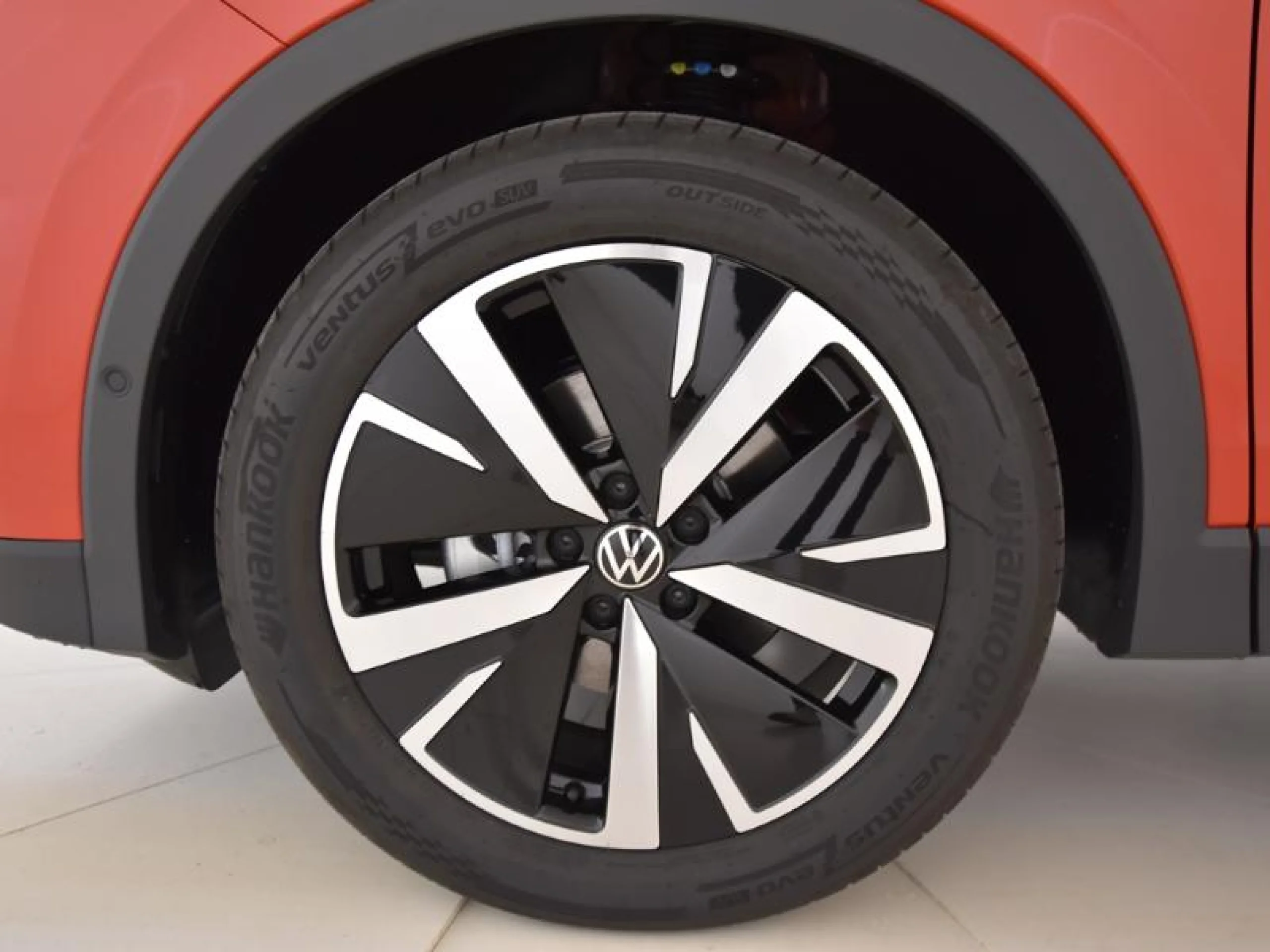 VOLKSWAGEN TIGUAN TIGUAN MÁS 1.5 ETSI 110 KW (150 CV)  AUTOMÁTICO DSG 7 VEL. - Foto 8