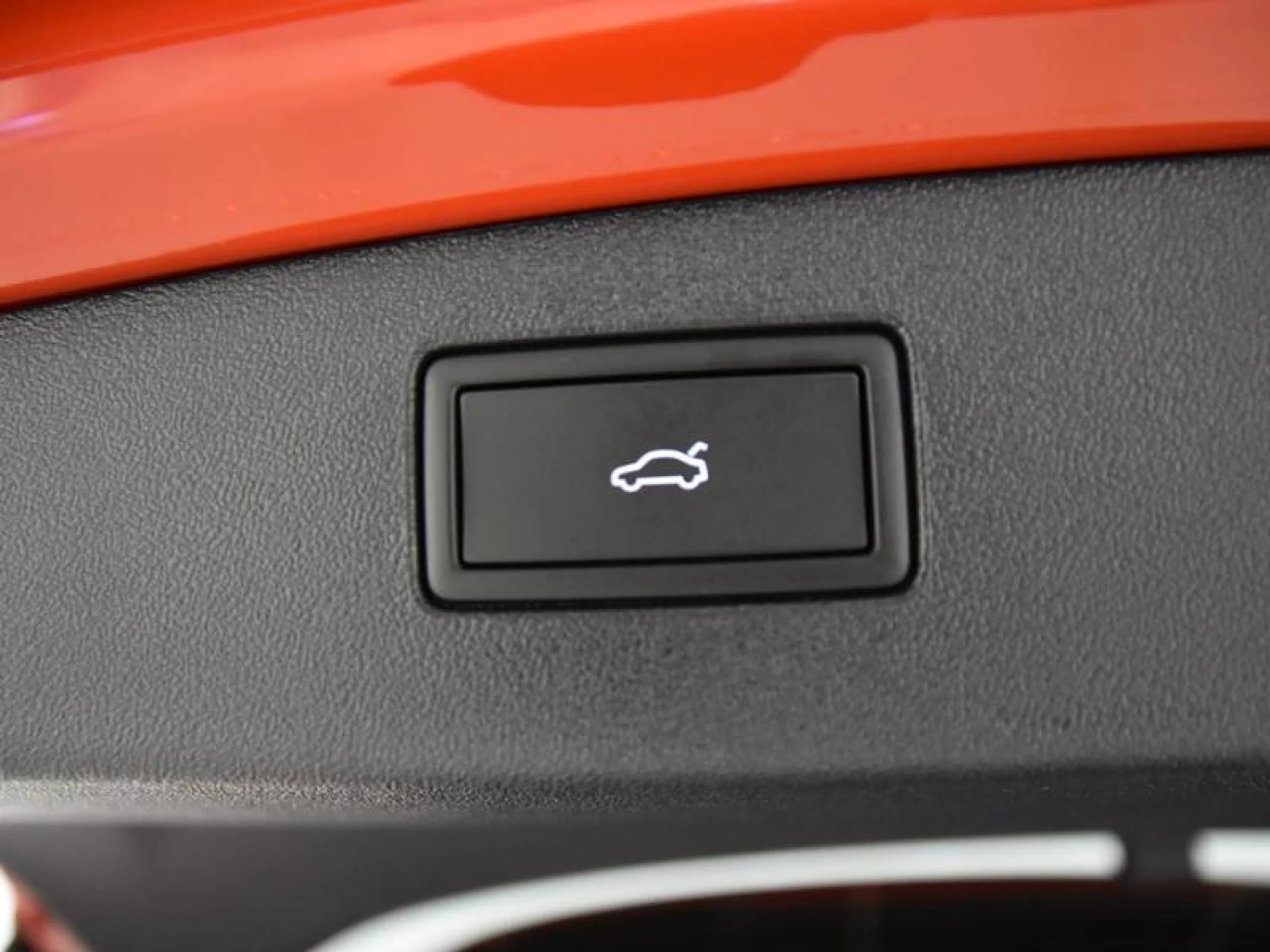 VOLKSWAGEN TIGUAN TIGUAN MÁS 1.5 ETSI 110 KW (150 CV)  AUTOMÁTICO DSG 7 VEL. - Foto 9