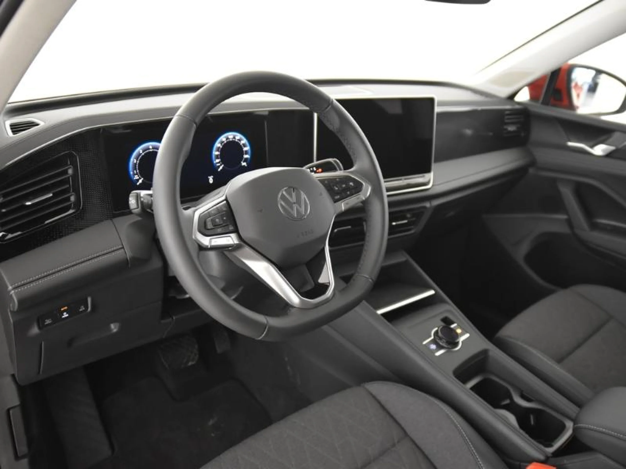 VOLKSWAGEN TIGUAN TIGUAN MÁS 1.5 ETSI 110 KW (150 CV)  AUTOMÁTICO DSG 7 VEL. - Foto 10