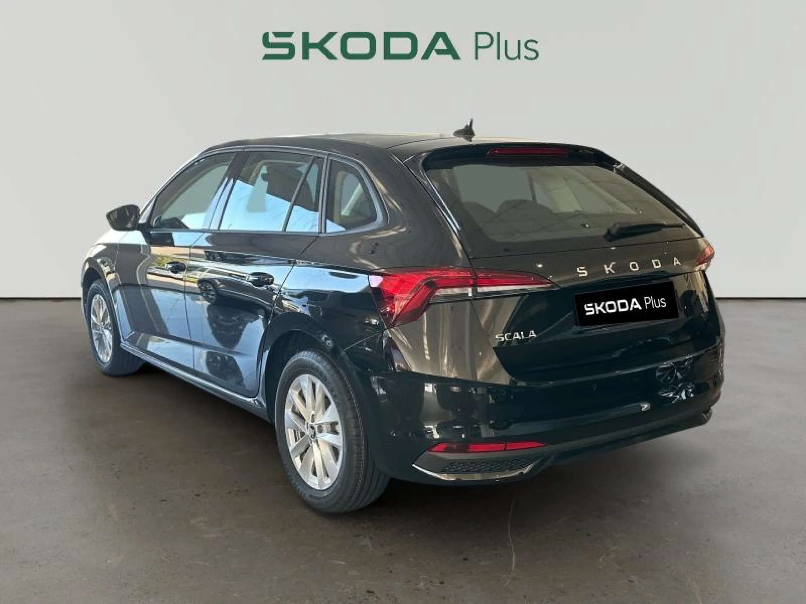 SKODA SCALA 1.0 TSI 85KW (115 CV) GO - Foto 2