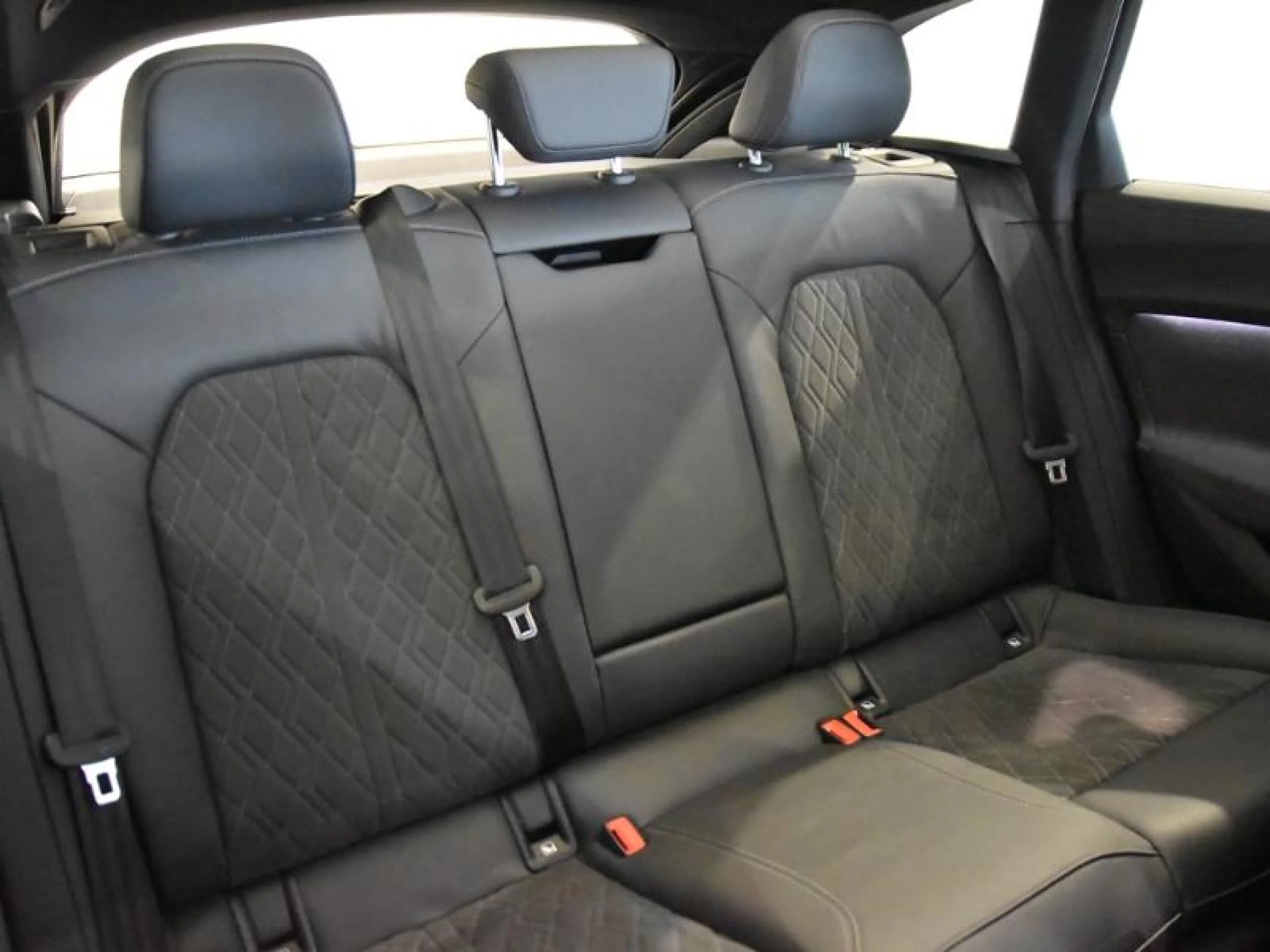 AUDI A5 AVANT E HYBRID QUATTRO 220KW BLACK LINE - Foto 5