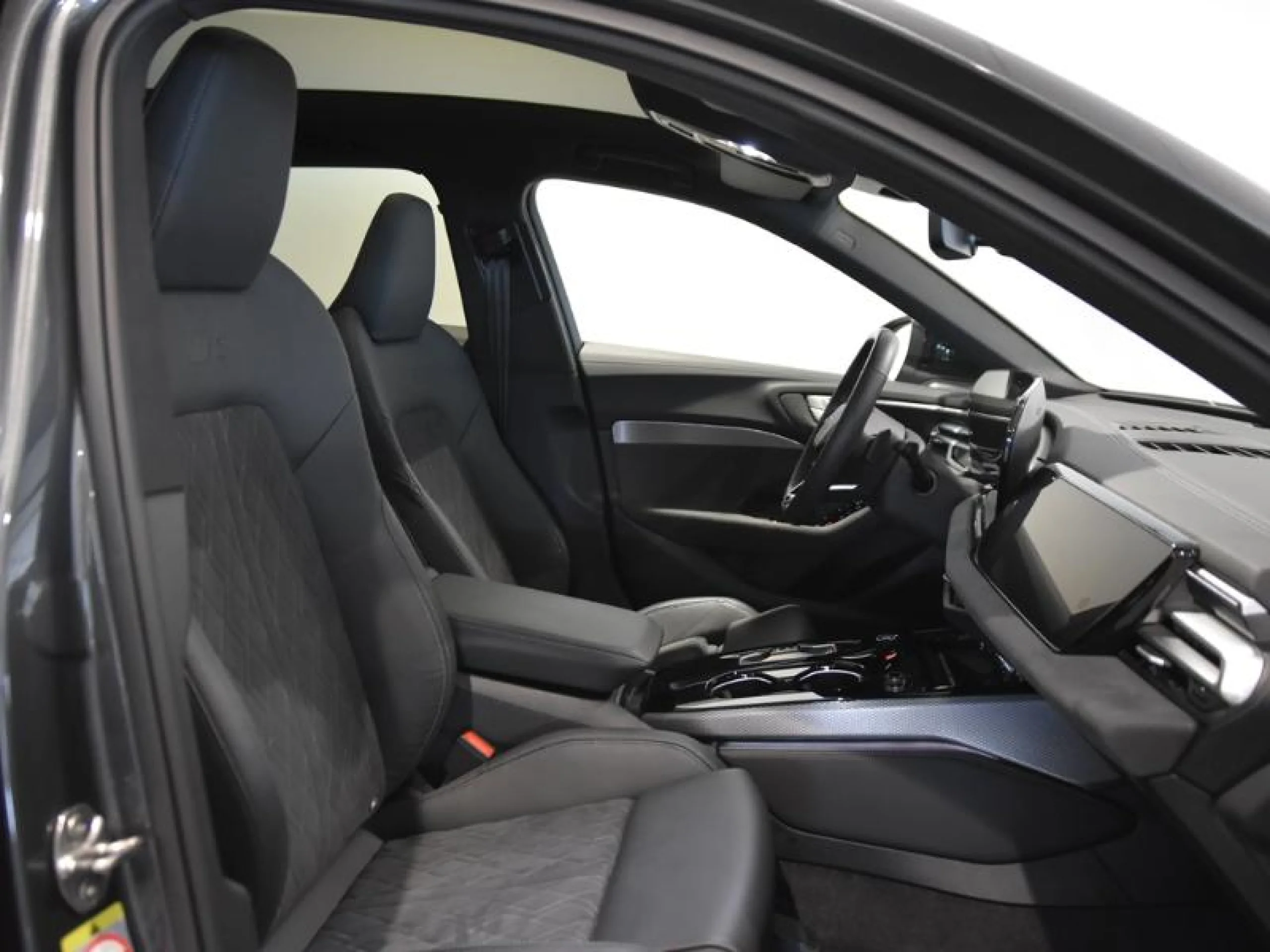 AUDI A5 AVANT E HYBRID QUATTRO 220KW BLACK LINE - Foto 6