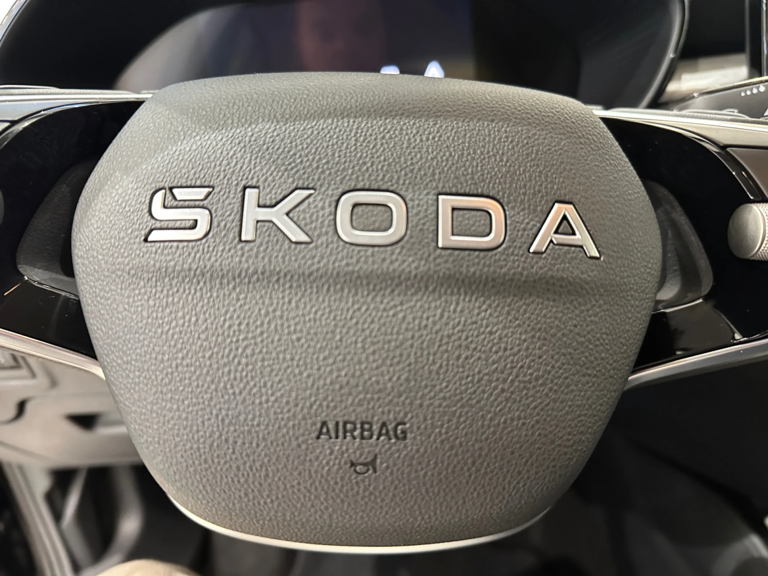 SKODA FABIA 1.0 TSI 85KW (115CV) DSG SELECTION - Foto 9