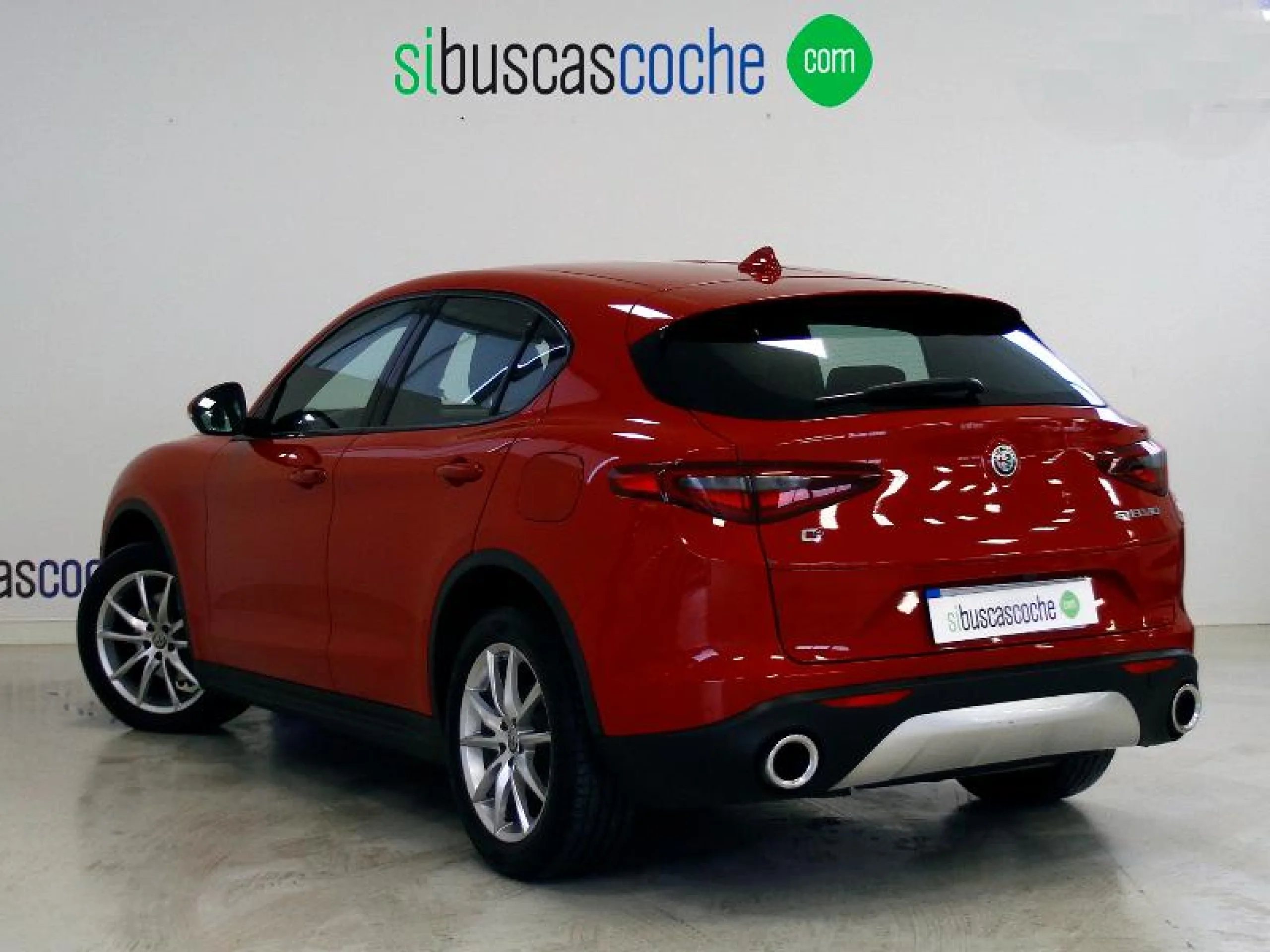 ALFA ROMEO STELVIO 2.2 DIÉSEL 154KW (210CV) EXECUTIVE Q4 - Foto 2