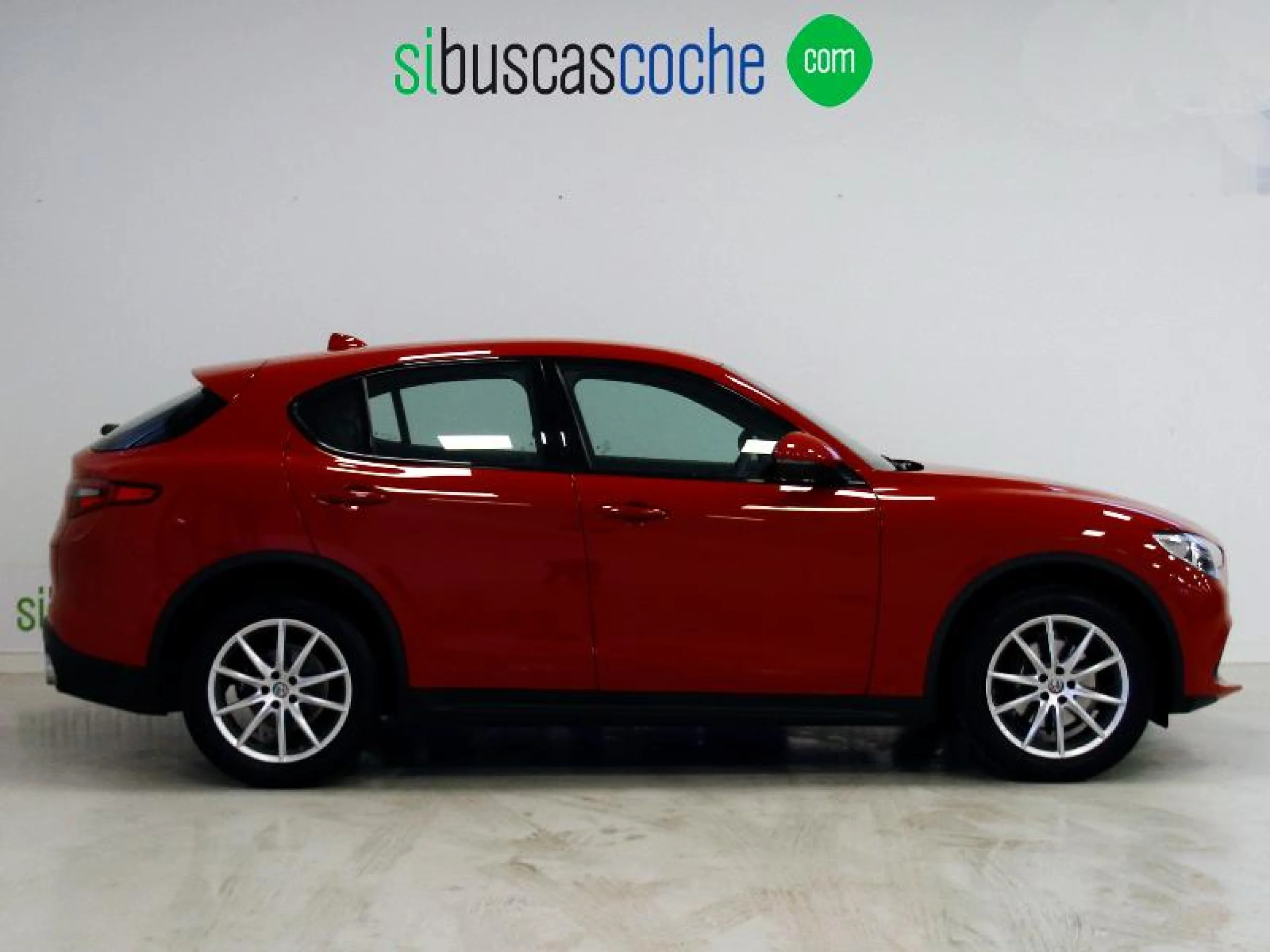 ALFA ROMEO STELVIO 2.2 DIÉSEL 154KW (210CV) EXECUTIVE Q4 - Foto 3