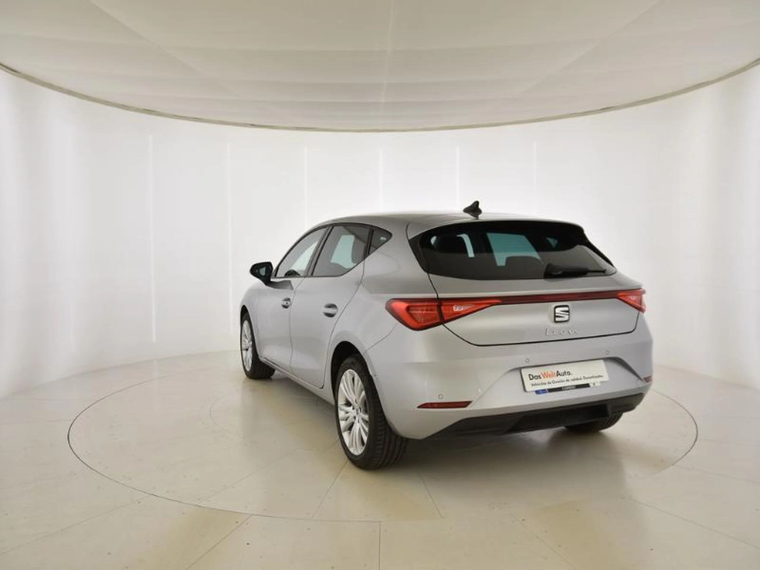 SEAT NUEVO LEON 1.5 ETSI 110KW DSG S&S STYLE SPECIAL ED - Foto 2