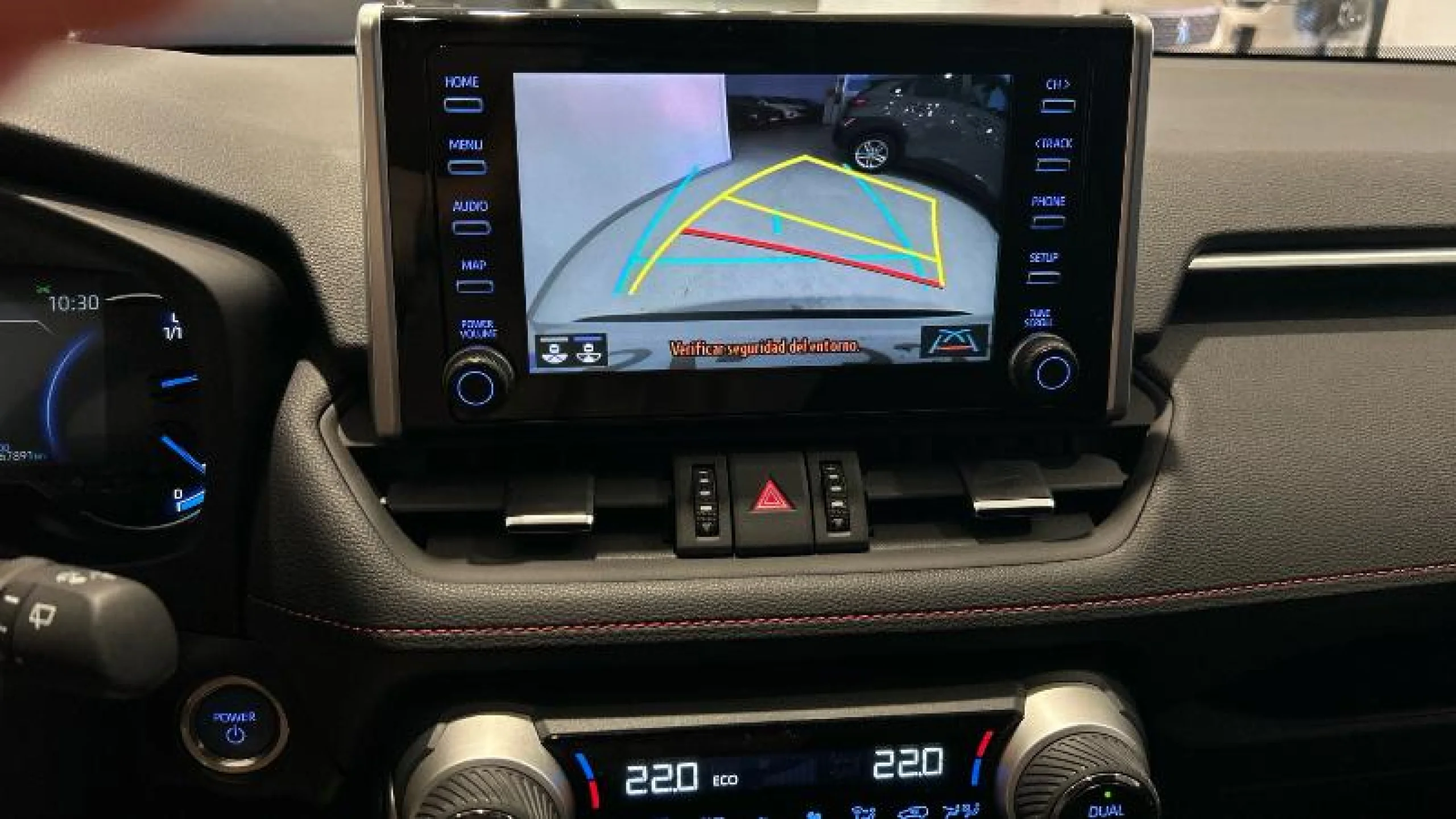 TOYOTA Rav4 2.5L PLUG IN 300PH (E CVT) STYLE PLUS - Foto 18