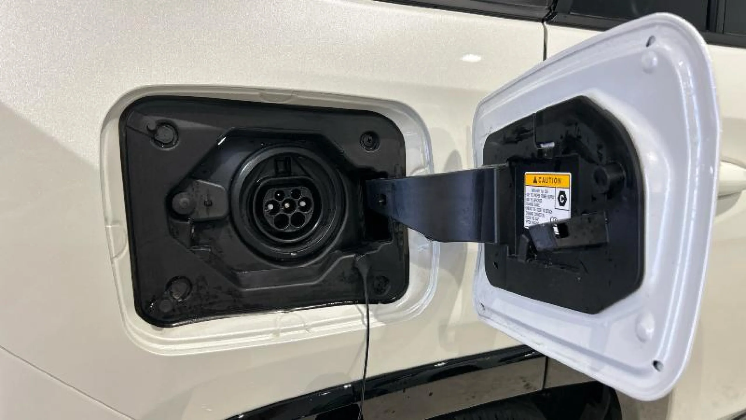 TOYOTA Rav4 2.5L PLUG IN 300PH (E CVT) STYLE PLUS - Foto 20