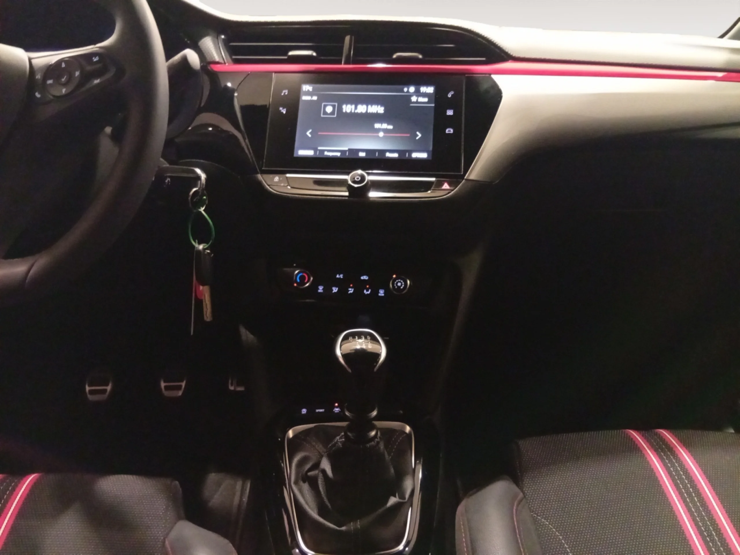 OPEL CORSA 1.2T XHL 74KW (100CV) GS - Foto 10