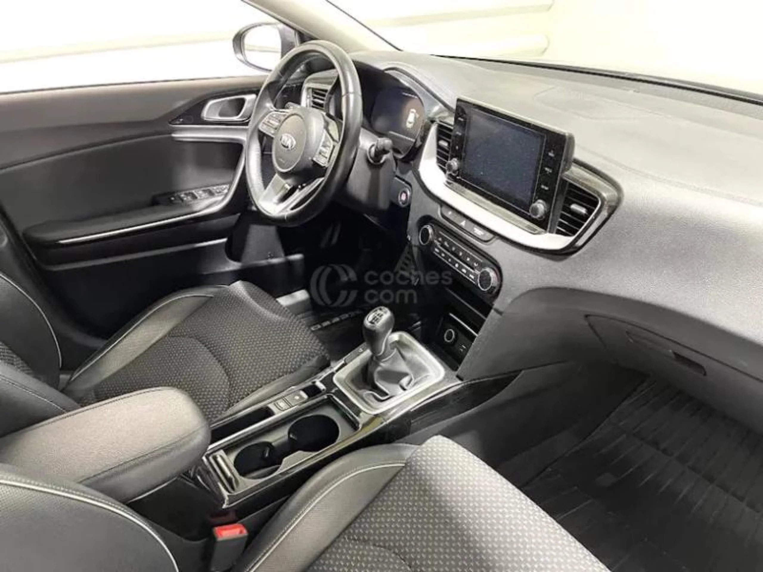 KIA XCEED 1.5 MHEV IMT EMOTION 118KW (160CV) - Foto 2