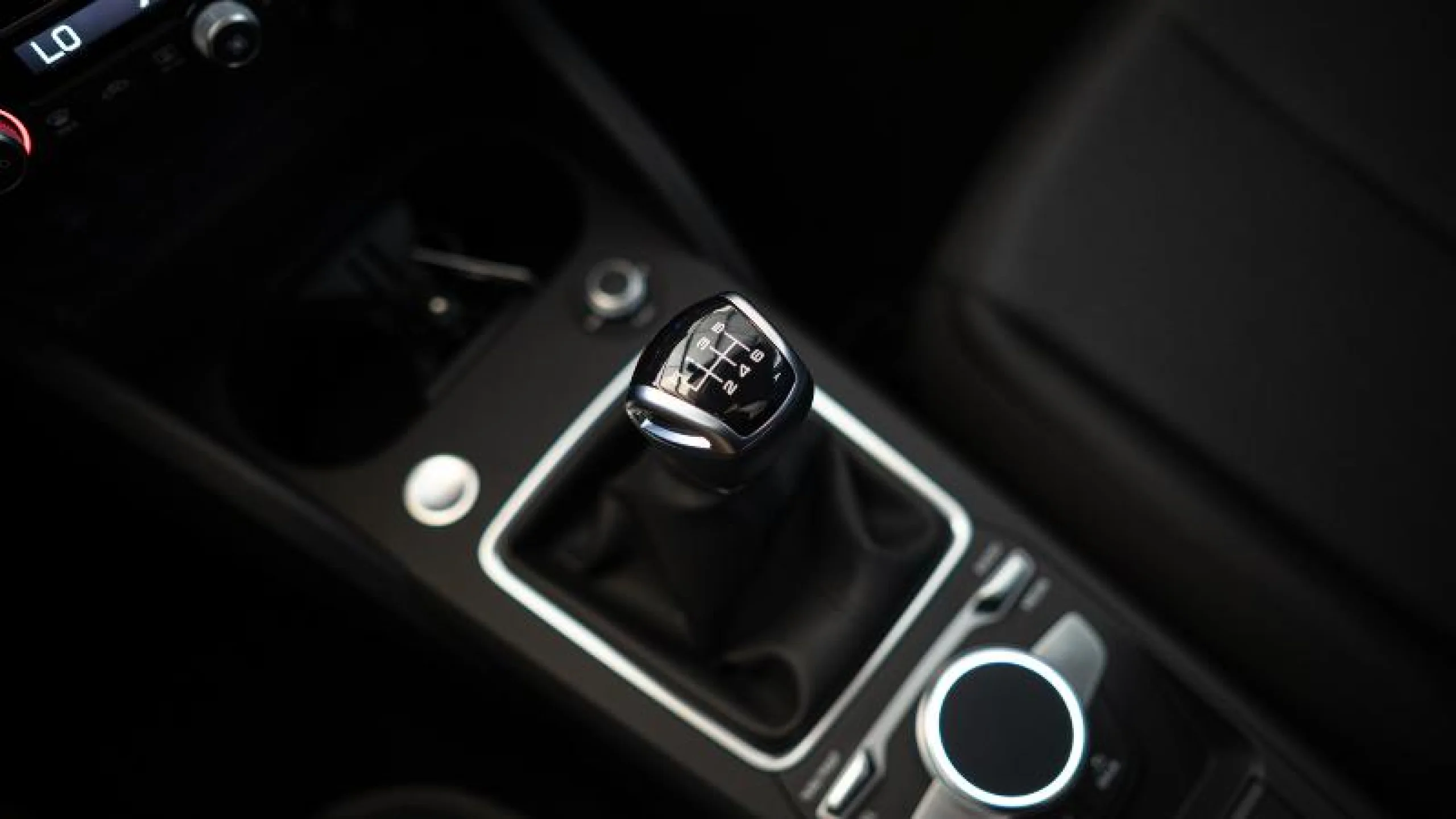 AUDI Q2 ADVANCED 30 TDI 85KW (116CV) - Foto 17