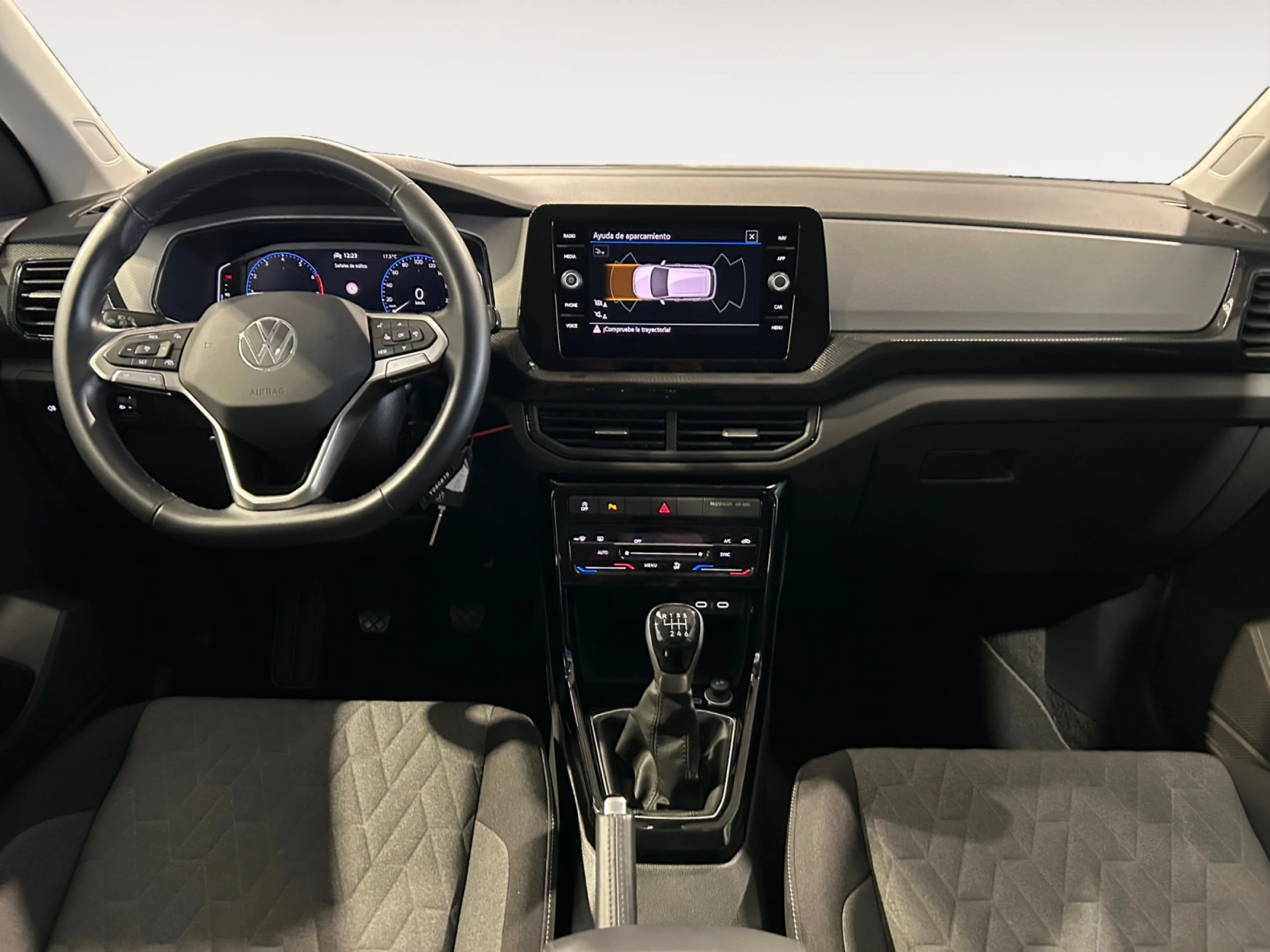 VOLKSWAGEN T CROSS LIFE 1.0 TSI 85KW (115CV) - Foto 4