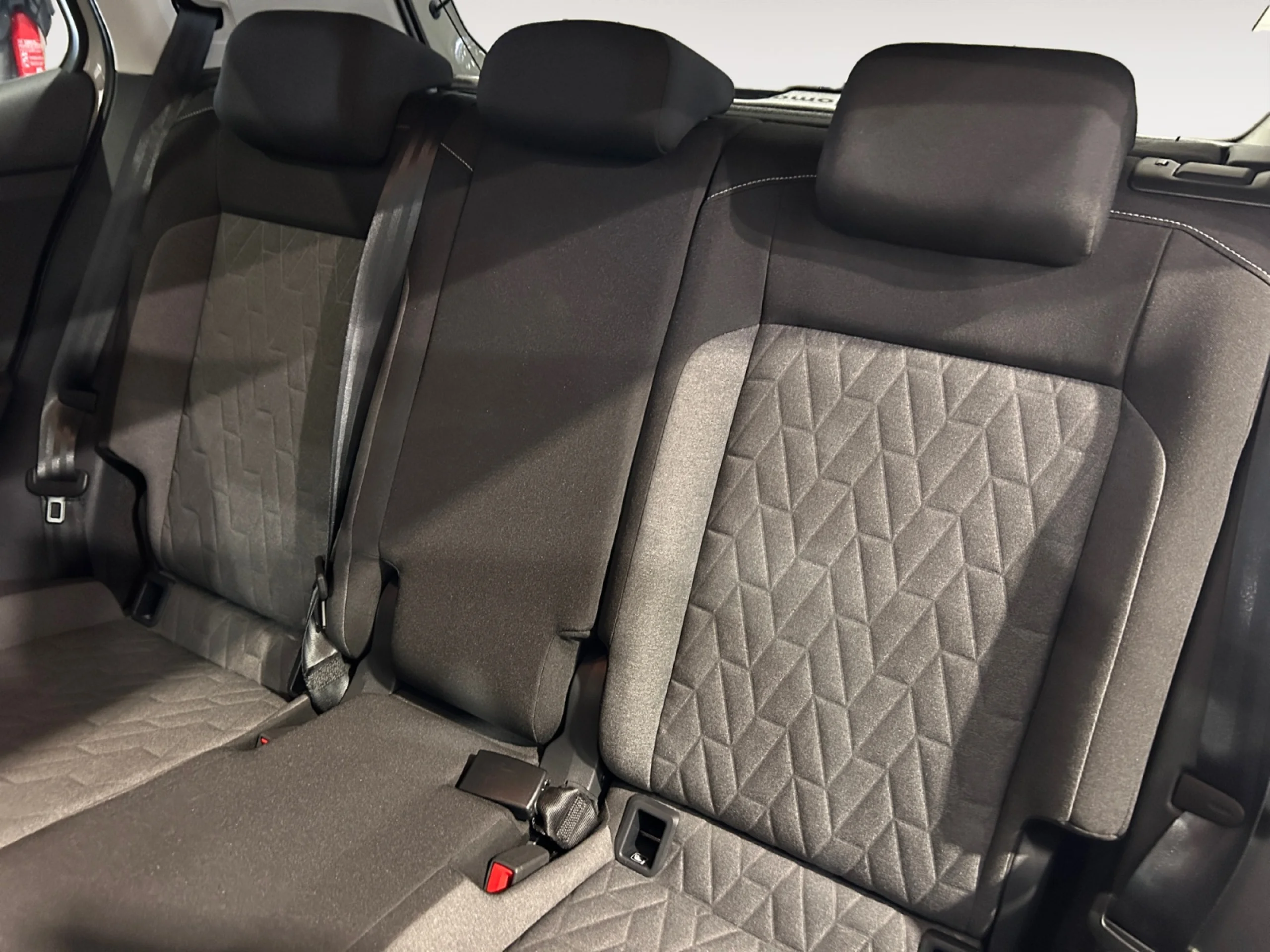 VOLKSWAGEN T CROSS LIFE 1.0 TSI 85KW (115CV) - Foto 6