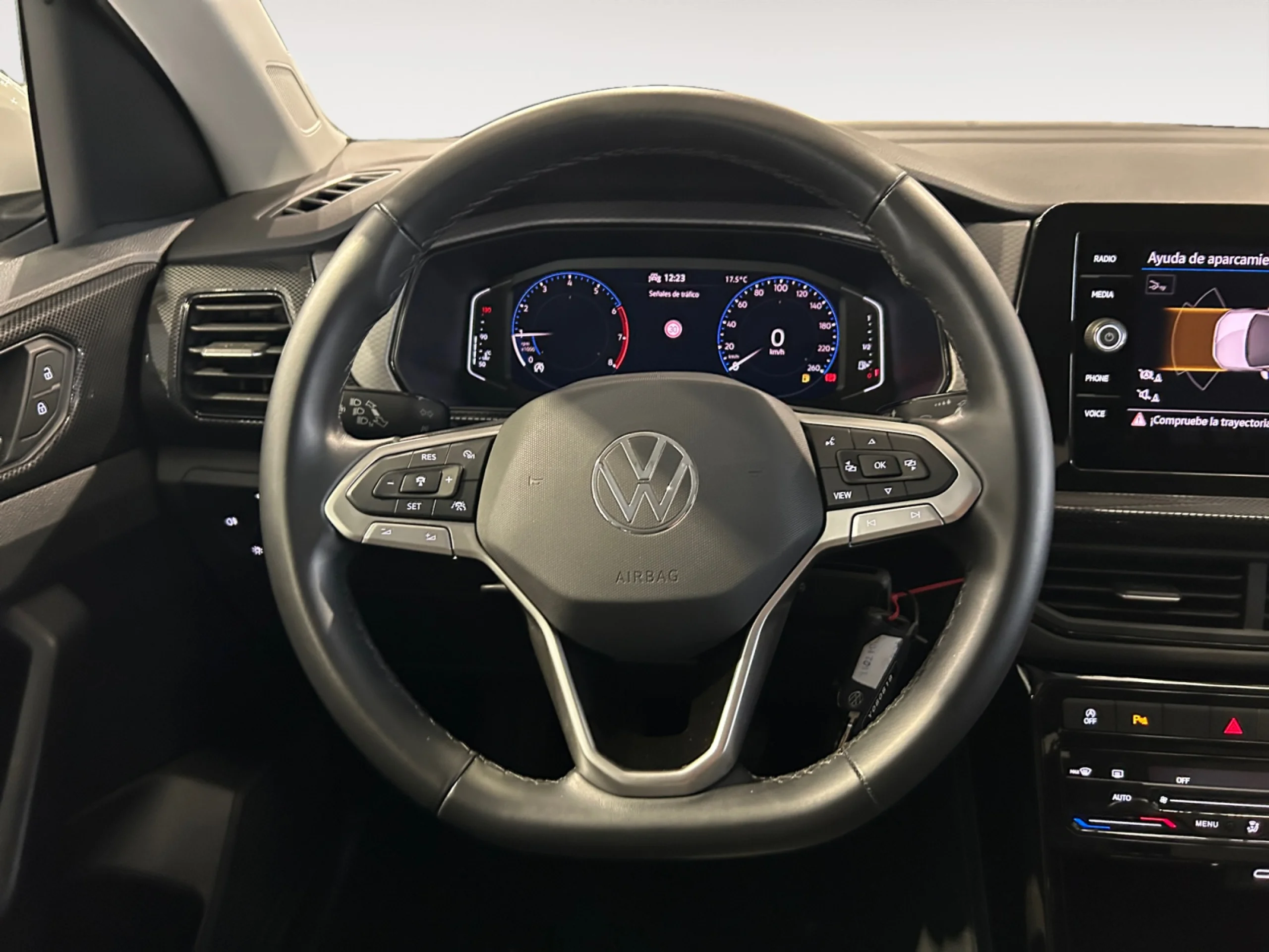 VOLKSWAGEN T CROSS LIFE 1.0 TSI 85KW (115CV) - Foto 11