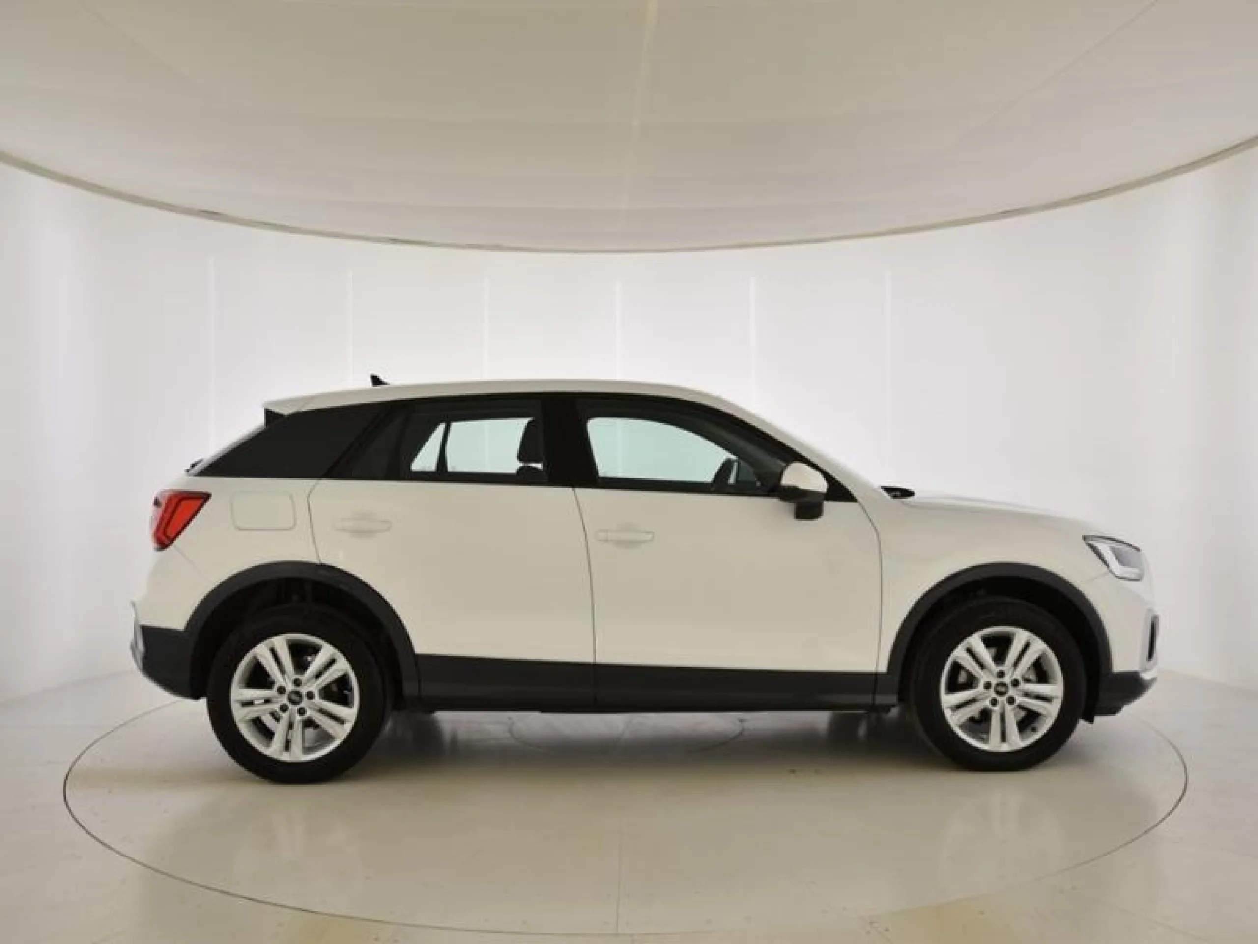 AUDI Q2 ADVANCED 30 TDI 85KW (116CV) S TRONIC - Foto 3